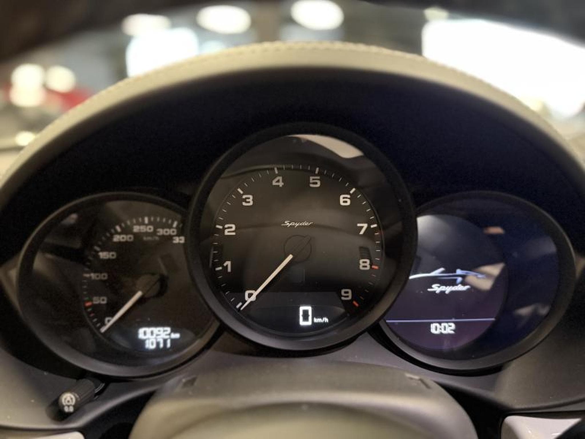 Porsche Boxster 718 SPYDER (2021) - Photo 15