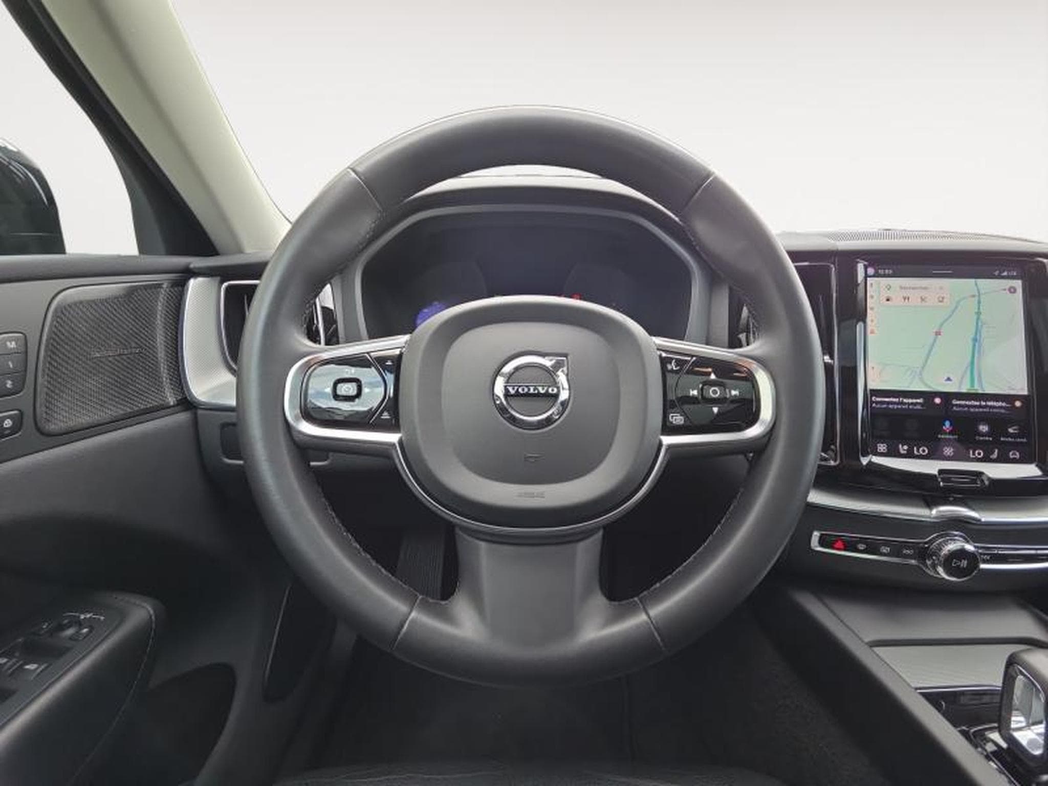 Volvo XC60 B4 Plus Dark / Essence (2024) - Foto 17