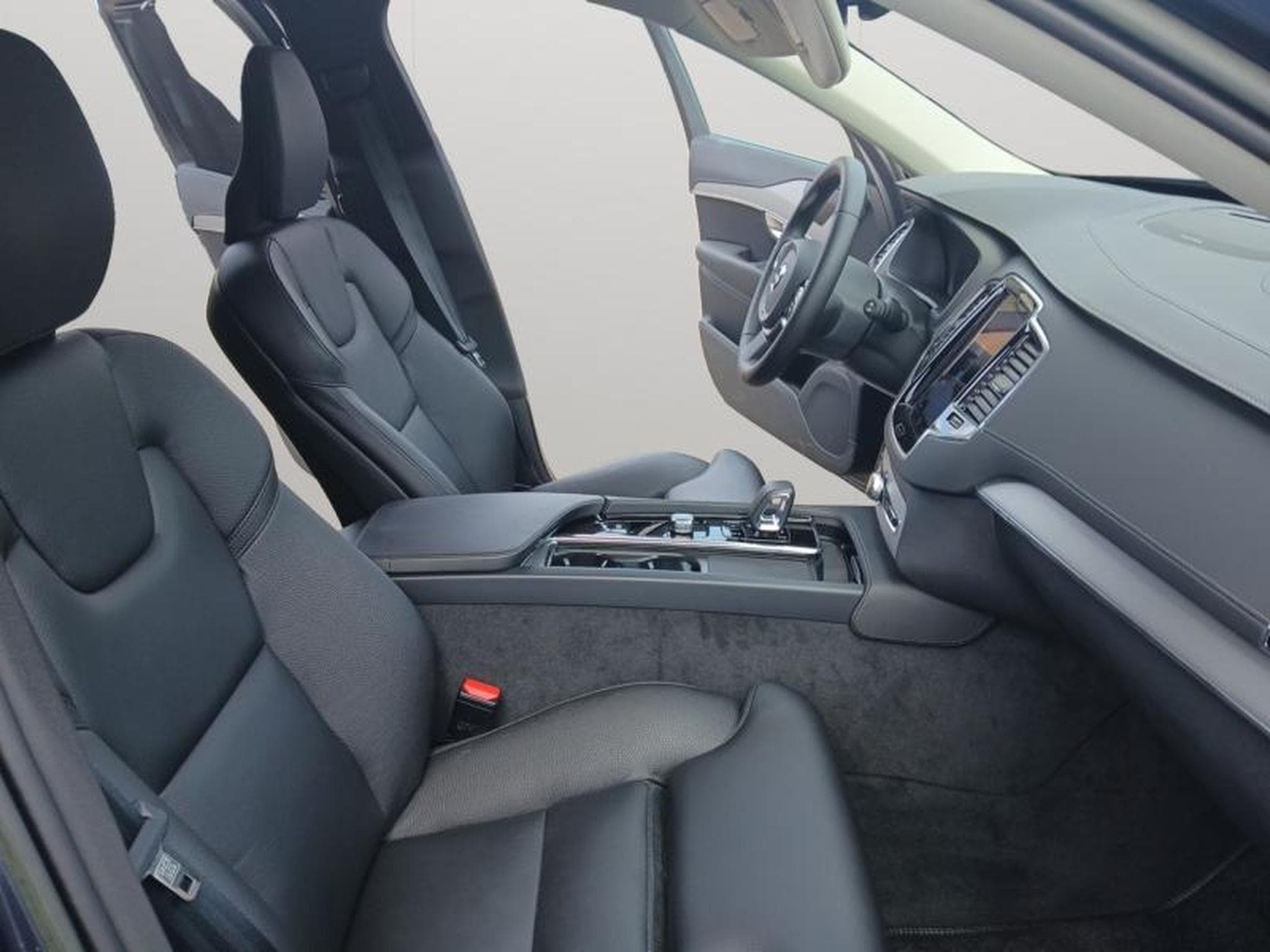 Volvo XC90 B5 Plus Bright / Diesel (2023) - Foto 13