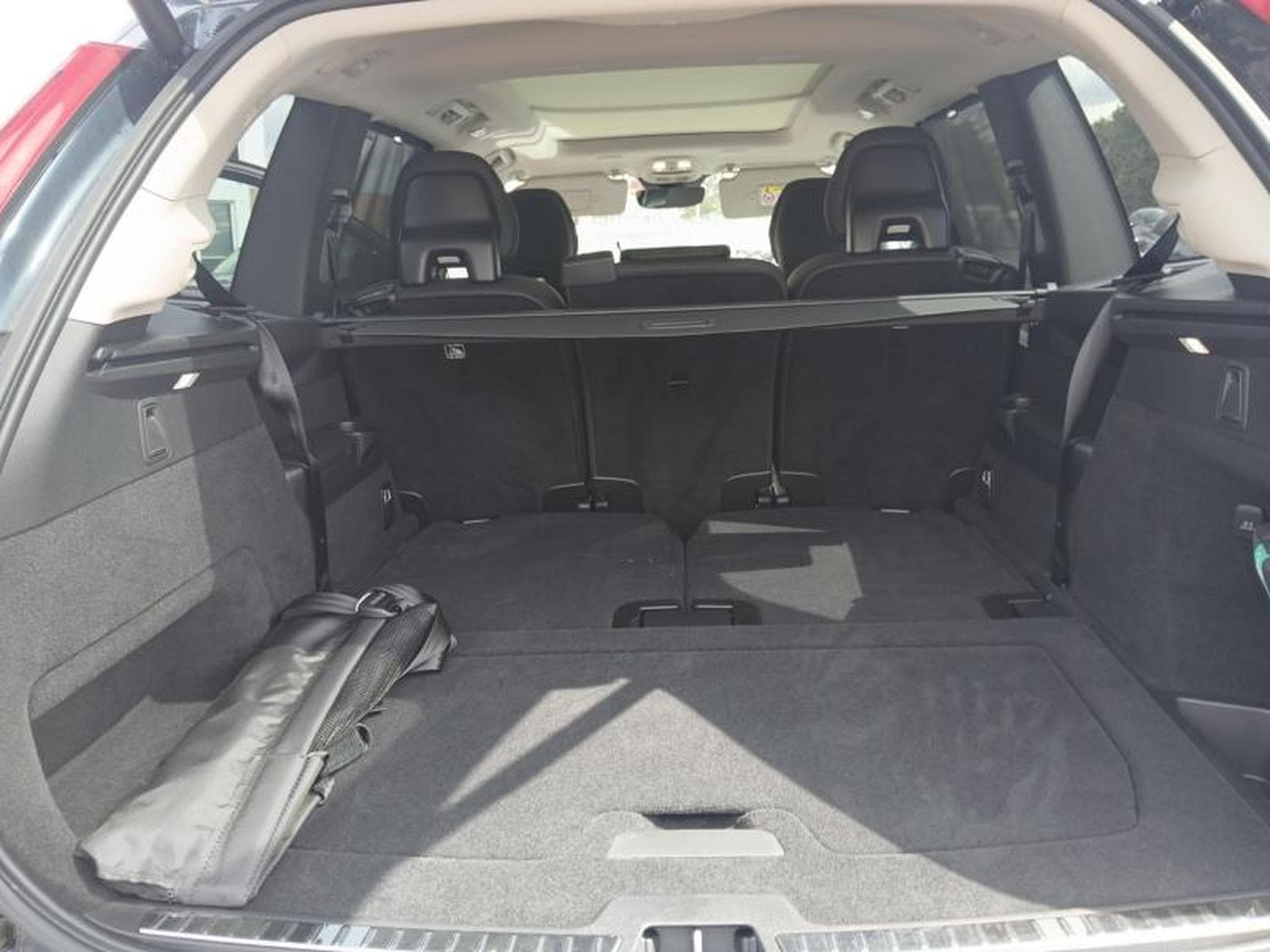 Volvo XC90 B5 Plus Bright / Diesel (2023) - Foto 15