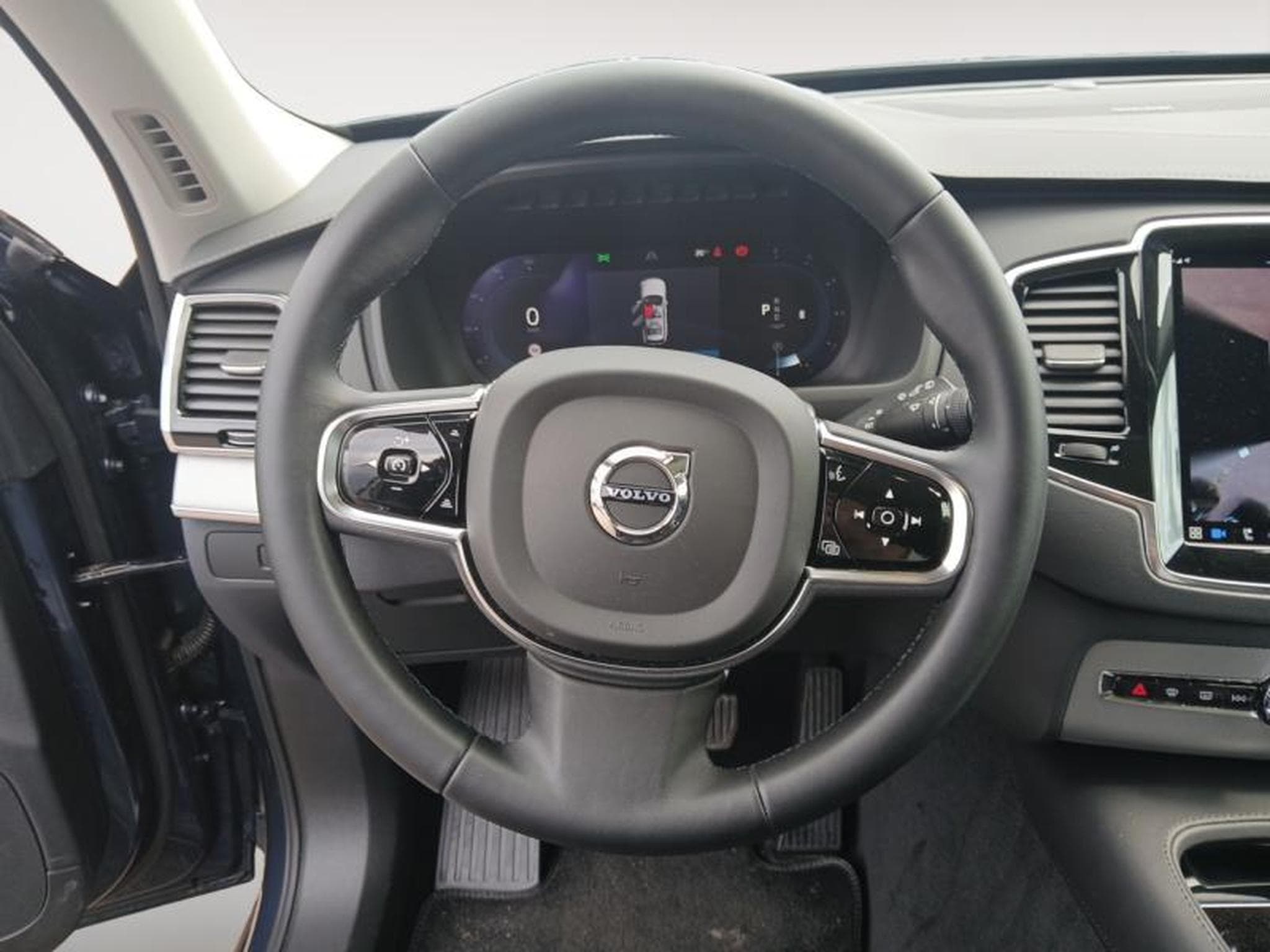Volvo XC90 B5 Plus Bright / Diesel (2023) - Foto 17