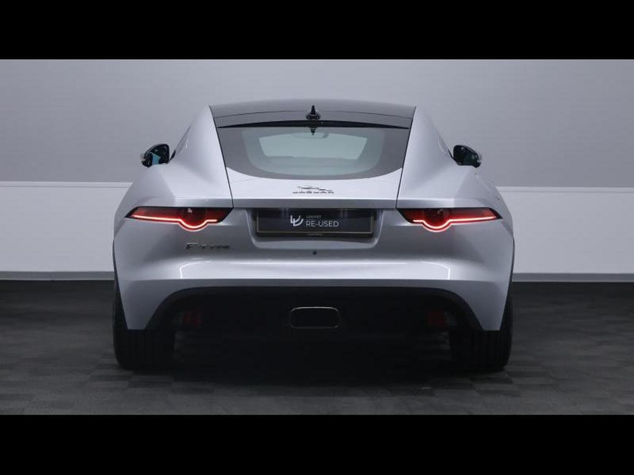Jaguar F-Type P300 Coupe RWD (2018) - Foto 6