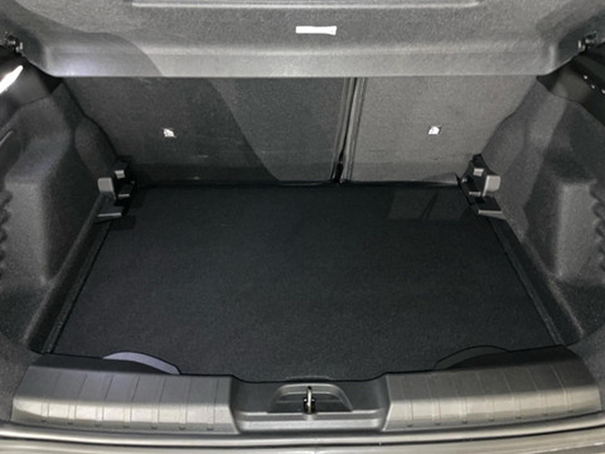 Jeep Avenger 1.2 Altitude MT6 (2025) - Photo 12