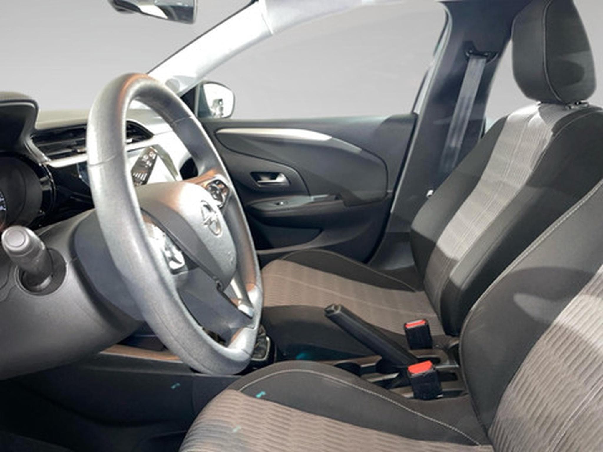 Opel Corsa 1.2 Turbo 74kW S/S Edition (2021) - Photo 4