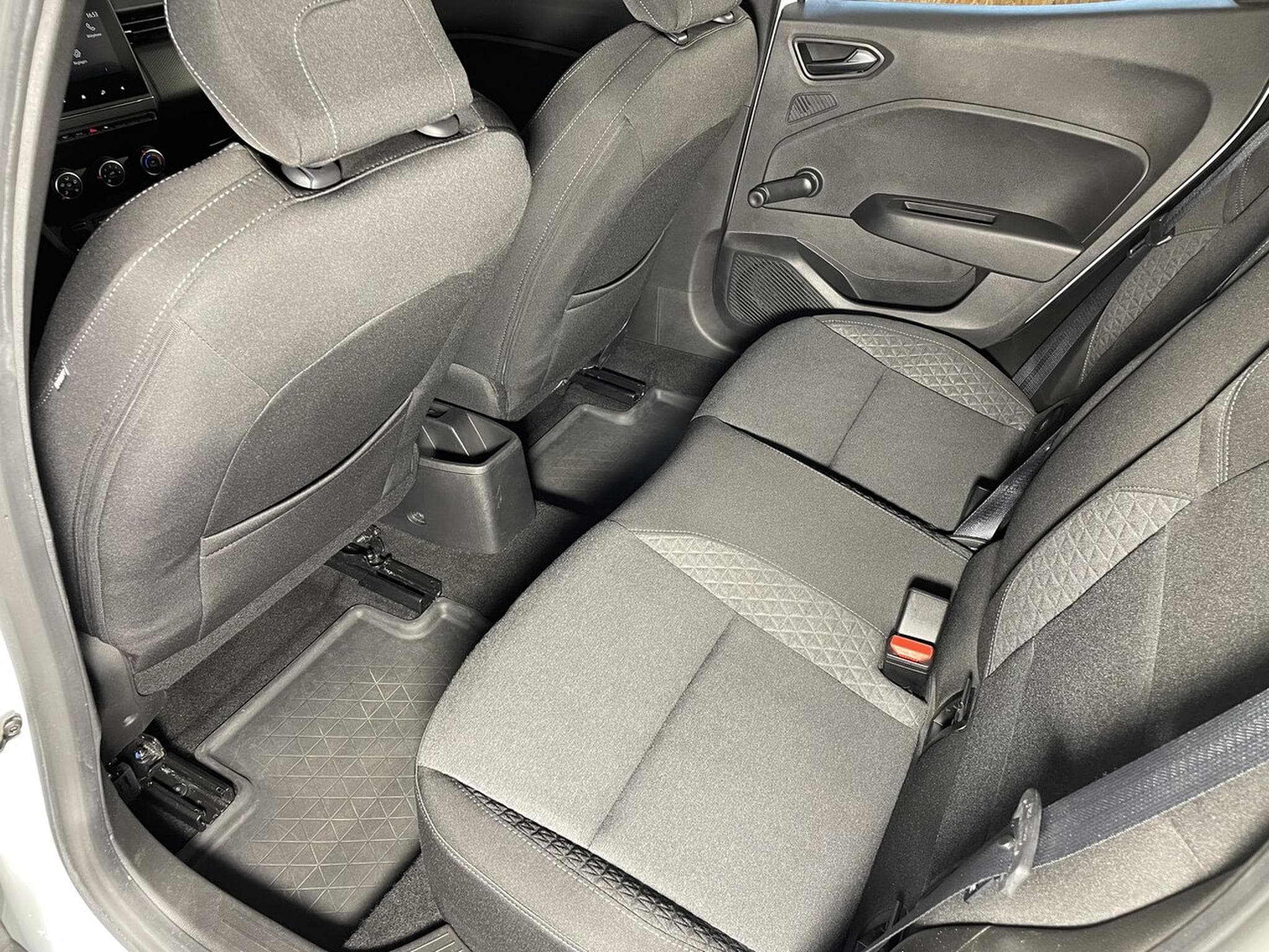 Renault Clio V 1.0 TCE 90 CORPORATE GPS BLUETOOTH (2021) - Photo 10