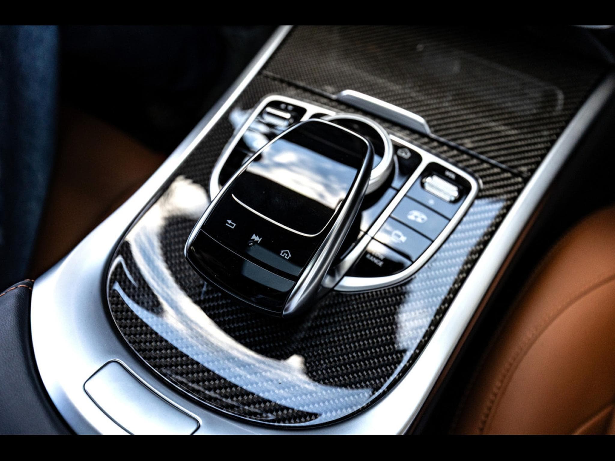 Mercedes G 63 AMG PACK NIGHT II - OLIVE METALLIC DESIGNO (2024) - Foto 25