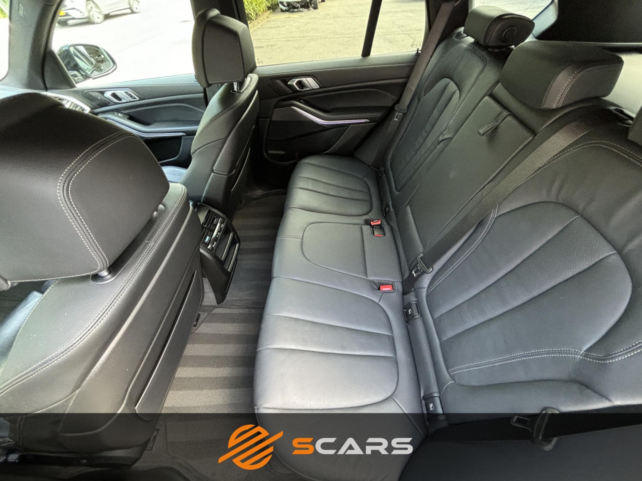 BMW X5 45e XDrive Pack M Shadow Line 398cv (2021) - Photo 8