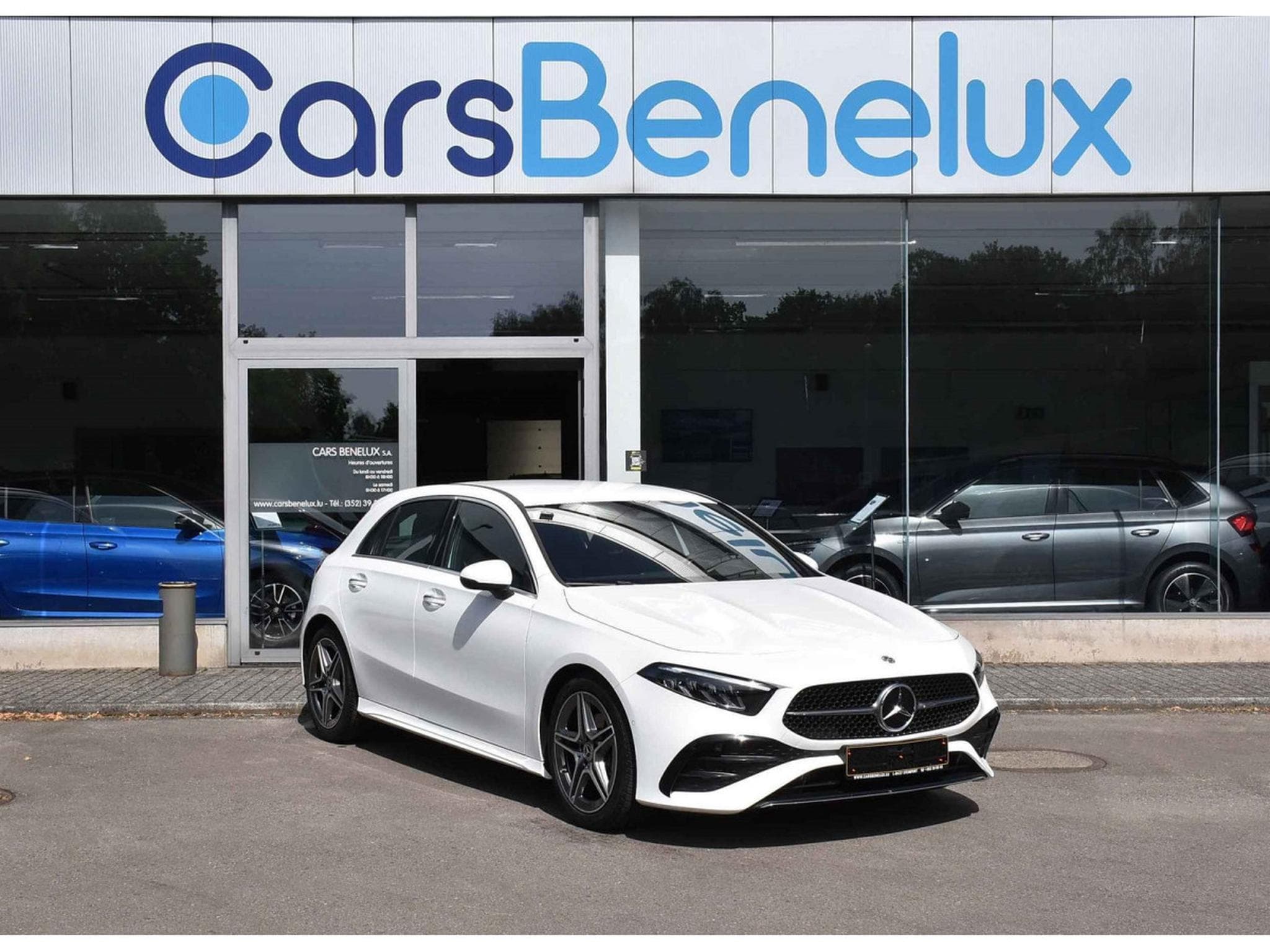 Mercedes A 200 AMG Line 7G-Tronic GPS LANE CAM PARK KEYLESS 1° MAIN (2025) - Photo 1