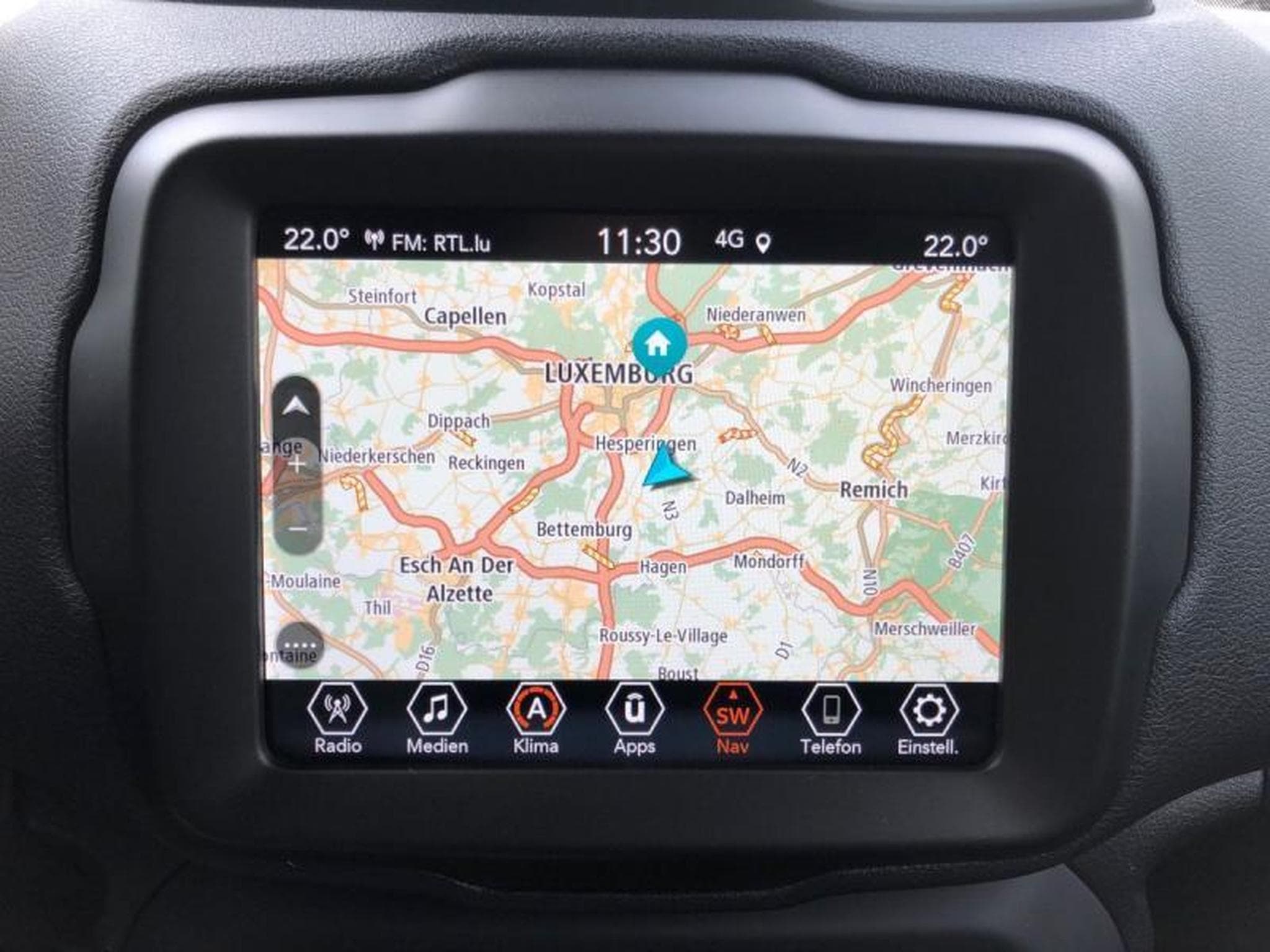 Jeep Renegade S (2021) - Photo 13