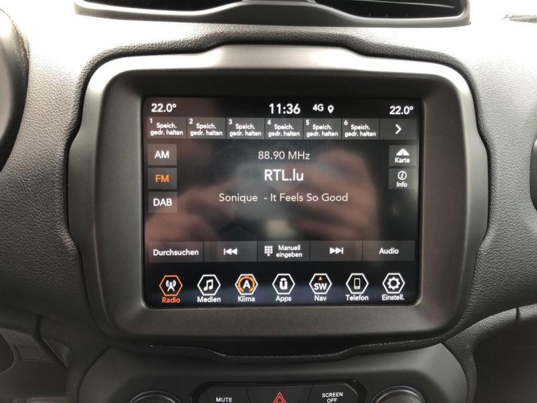 Jeep Renegade S (2021) - Photo 9