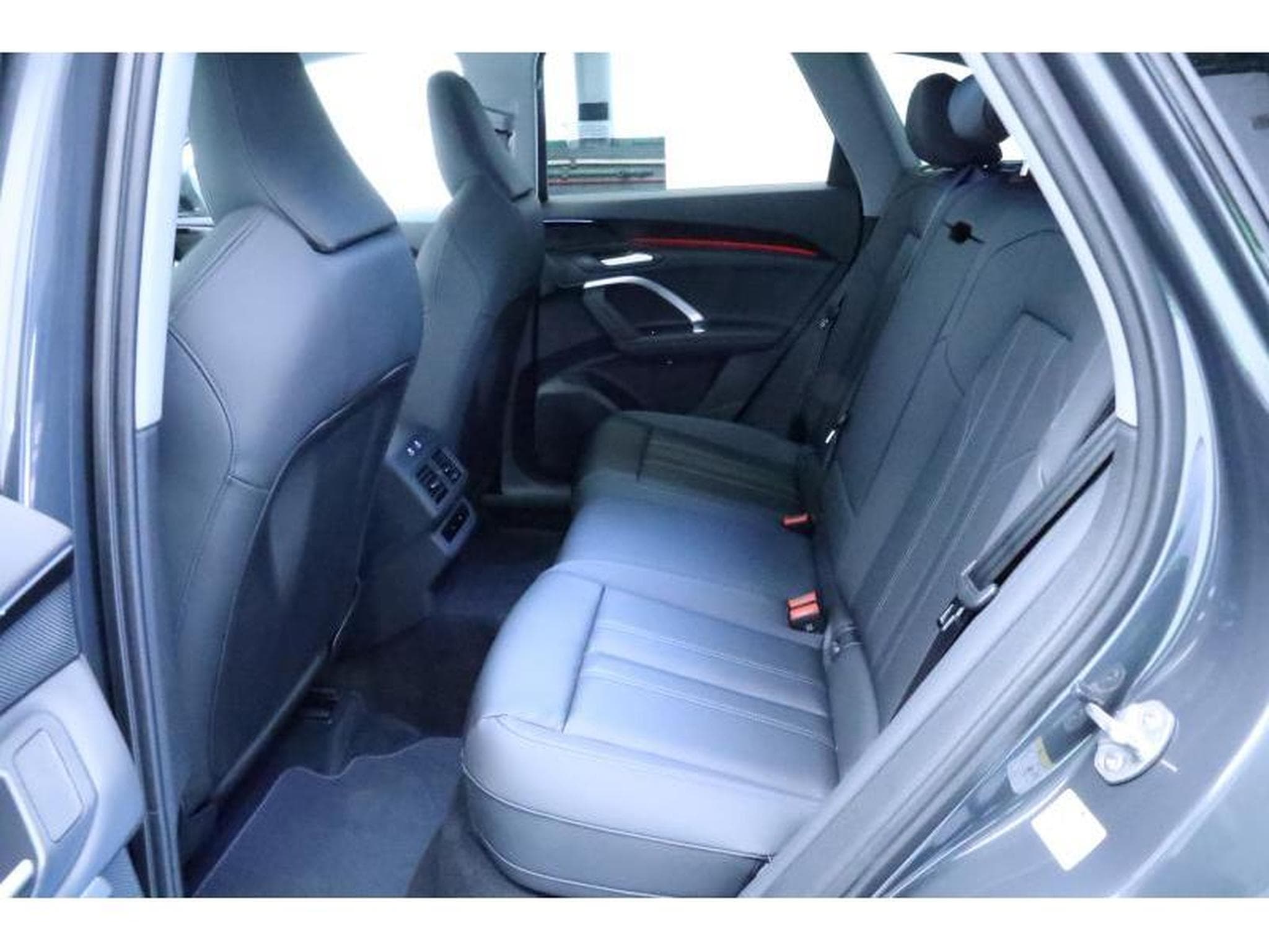 Audi Q5 Quattro (2026) - Foto 11