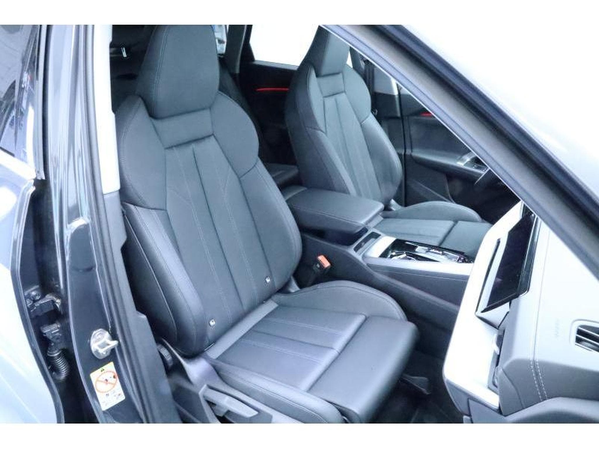 Audi Q5 Quattro (2026) - Foto 13