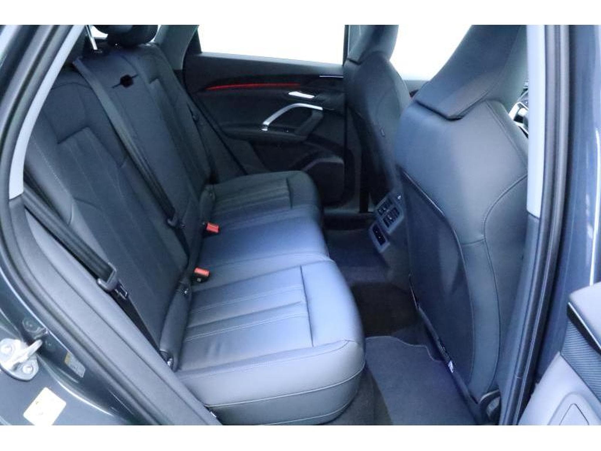 Audi Q5 Quattro (2026) - Foto 14