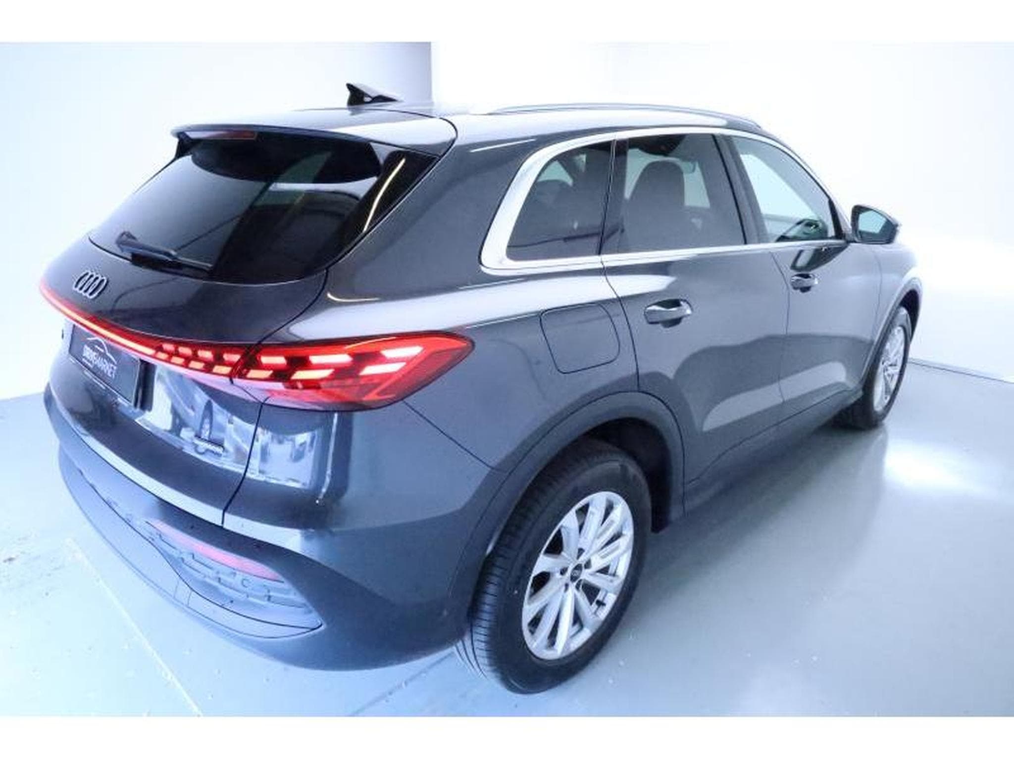 Audi Q5 Quattro (2026) - Foto 16