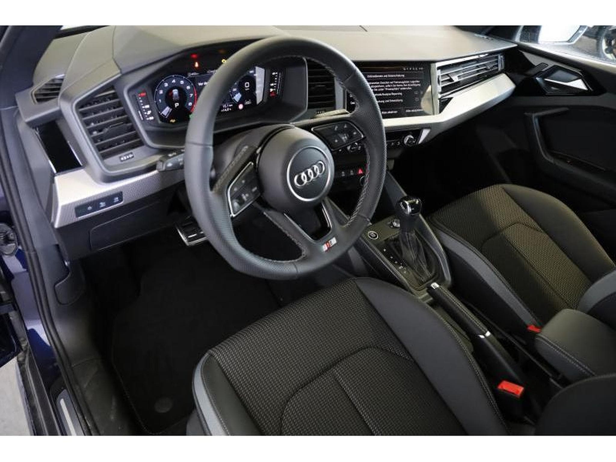 Audi A1 S Line (2026) - Photo 9
