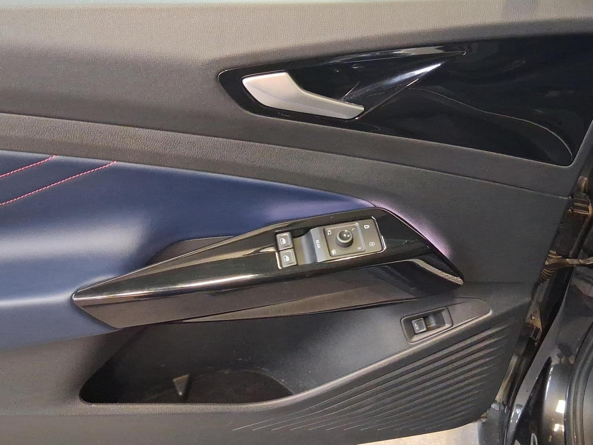VW ID.4 GTX+77kWh+Pano+AHK+Wärme-P.+P.Ass. (2022) - Photo 14
