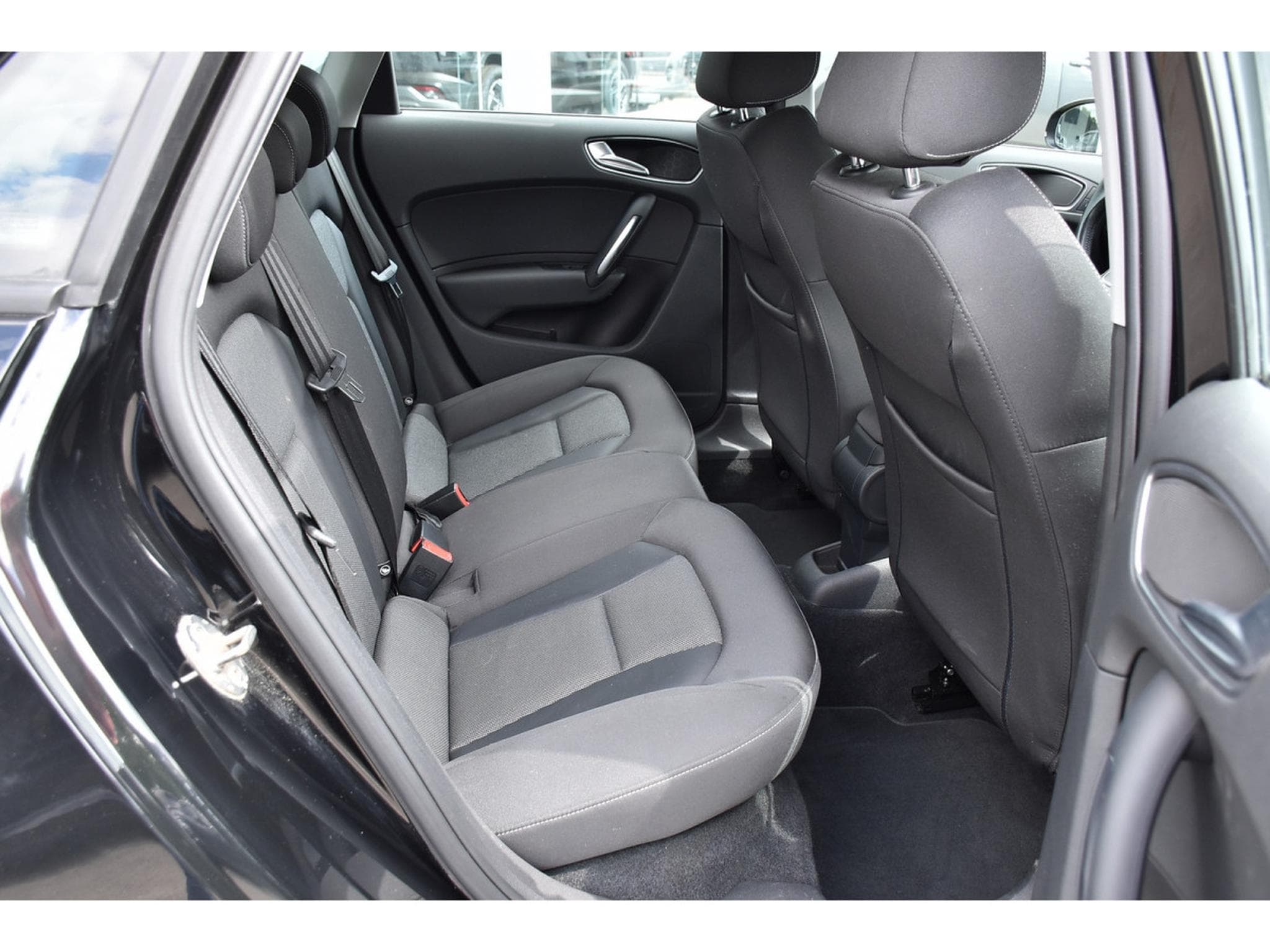 Audi A1 Sportback 1.4 TFSI Sport GPS XENON 1° MAIN CARNET (2015) - Foto 8