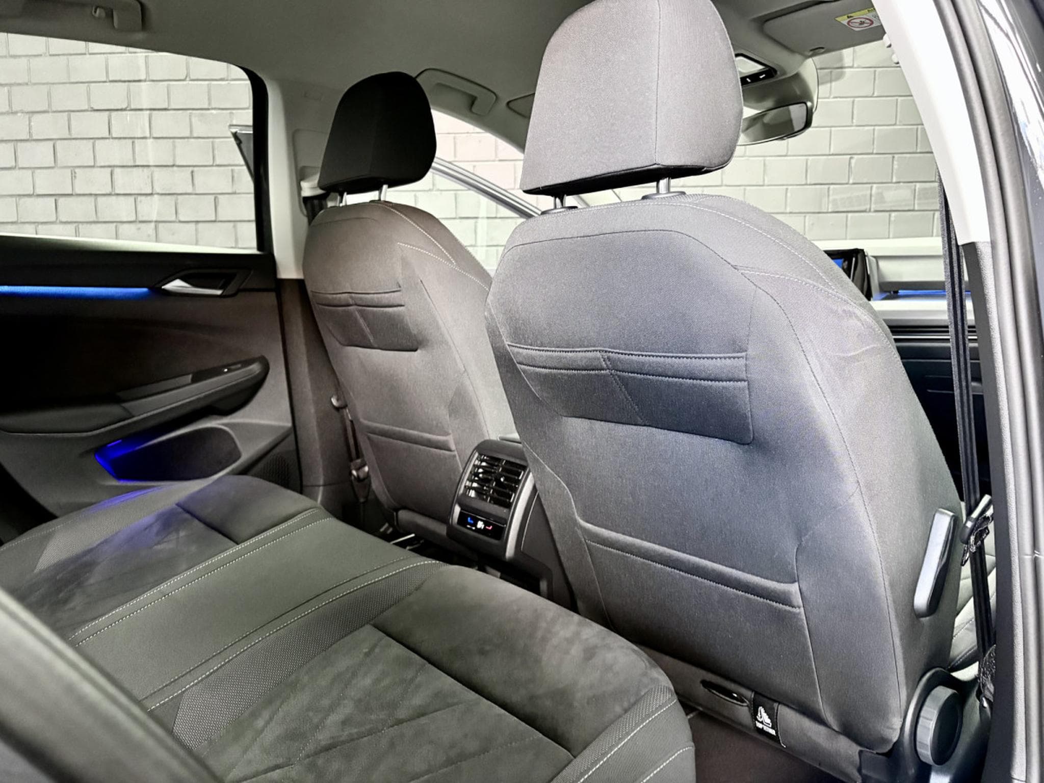 VW Golf Style 1.5 TSI 130 CV BVM6 *BERGAMO* MASSAGE* CARPLAY * (2024) - Photo 22