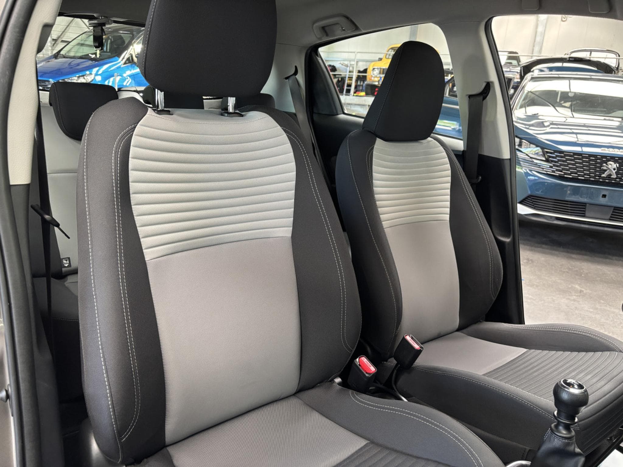 Toyota Yaris 1.5 VVT-ie Connect (2020) - Photo 10
