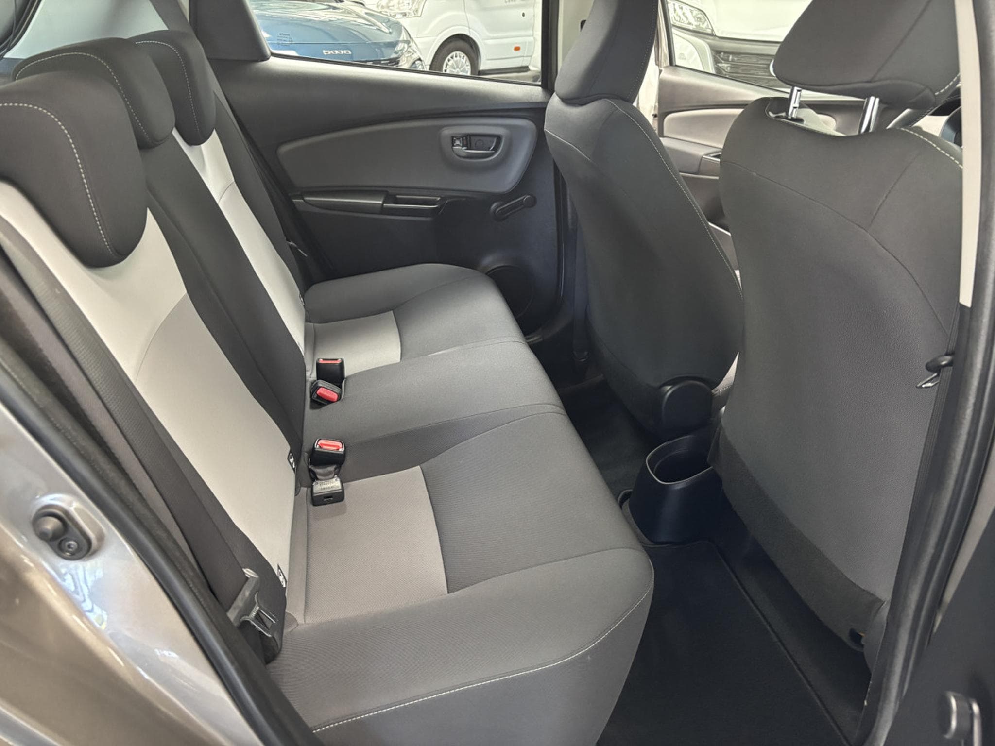 Toyota Yaris 1.5 VVT-ie Connect (2020) - Photo 11