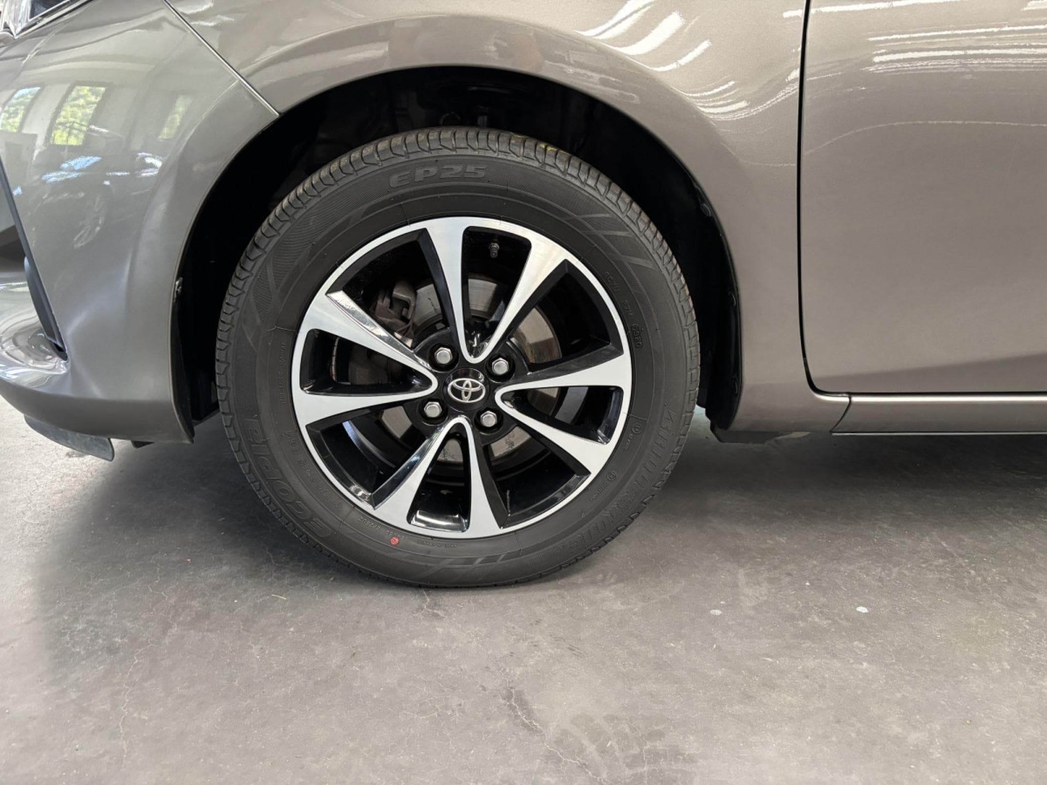 Toyota Yaris 1.5 VVT-ie Connect (2020) - Photo 7