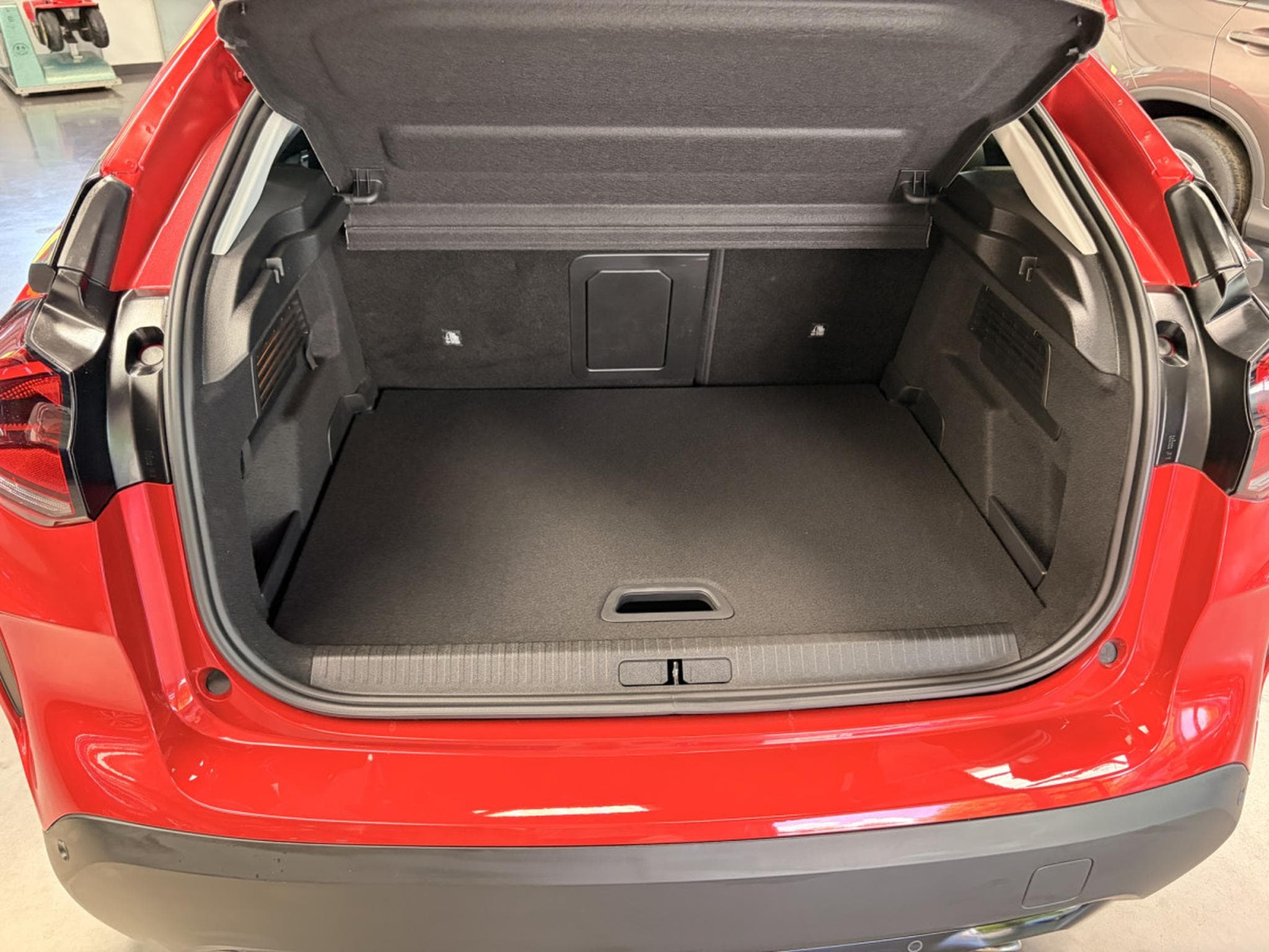 Citroën C4 1.5 Blue-HDi 130 HP MAX (2024) - Photo 13