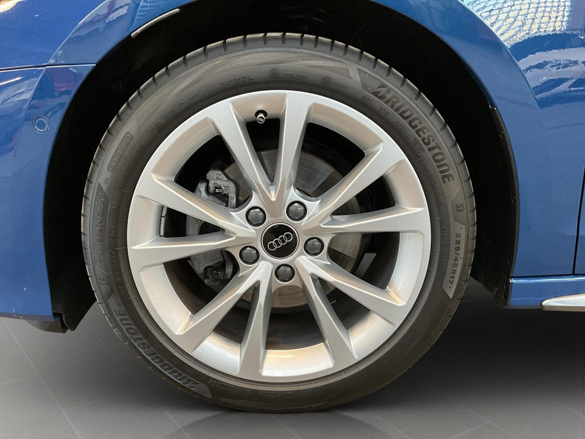 Audi A3 SB+s-line+35TFSI+S-Tronic+P.Premium+Pano (2025) - Photo 8