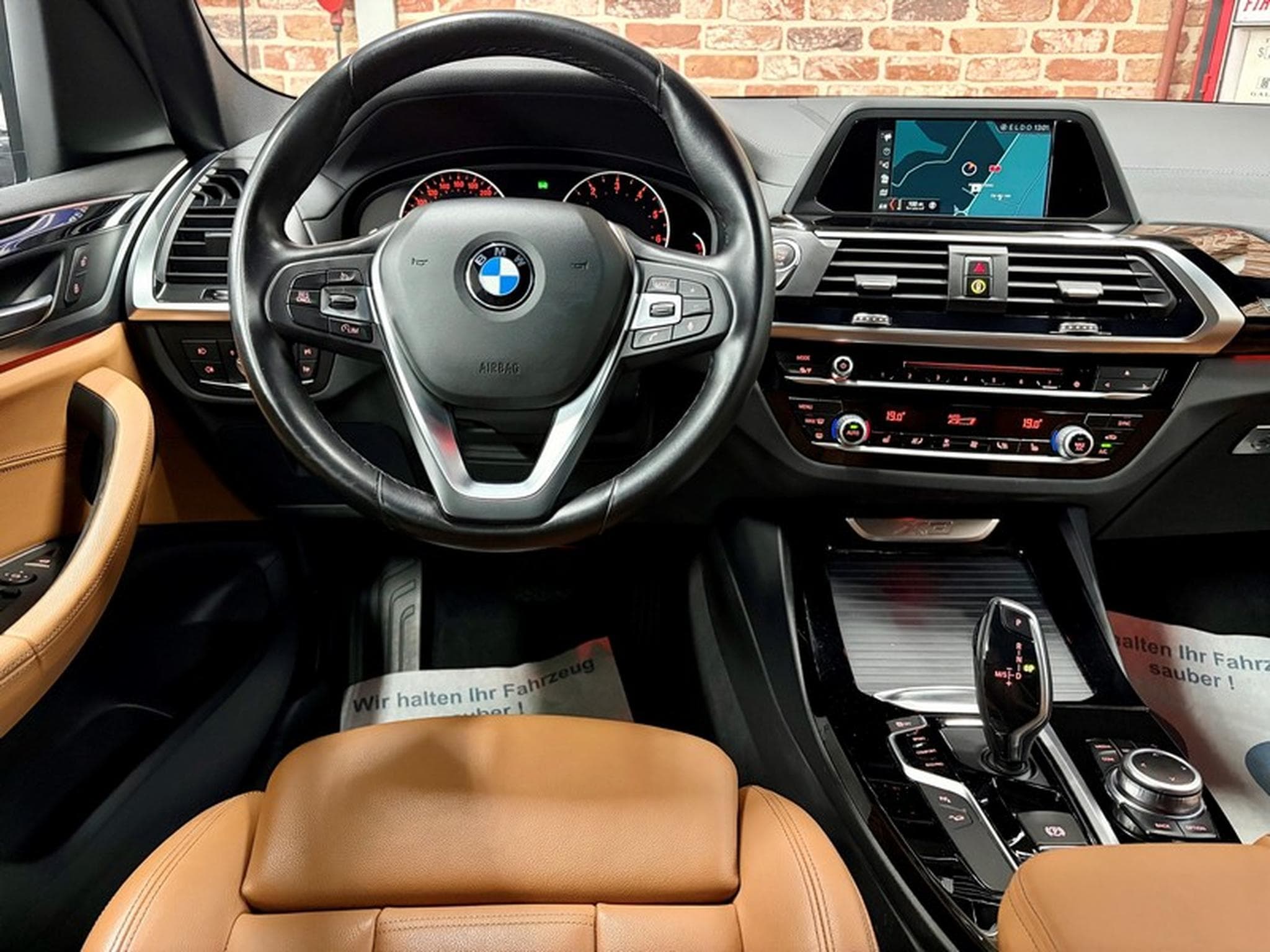 BMW X3 X3 20iA 2.0 184cv Auto xDrive X-LINE (2019) - Photo 4