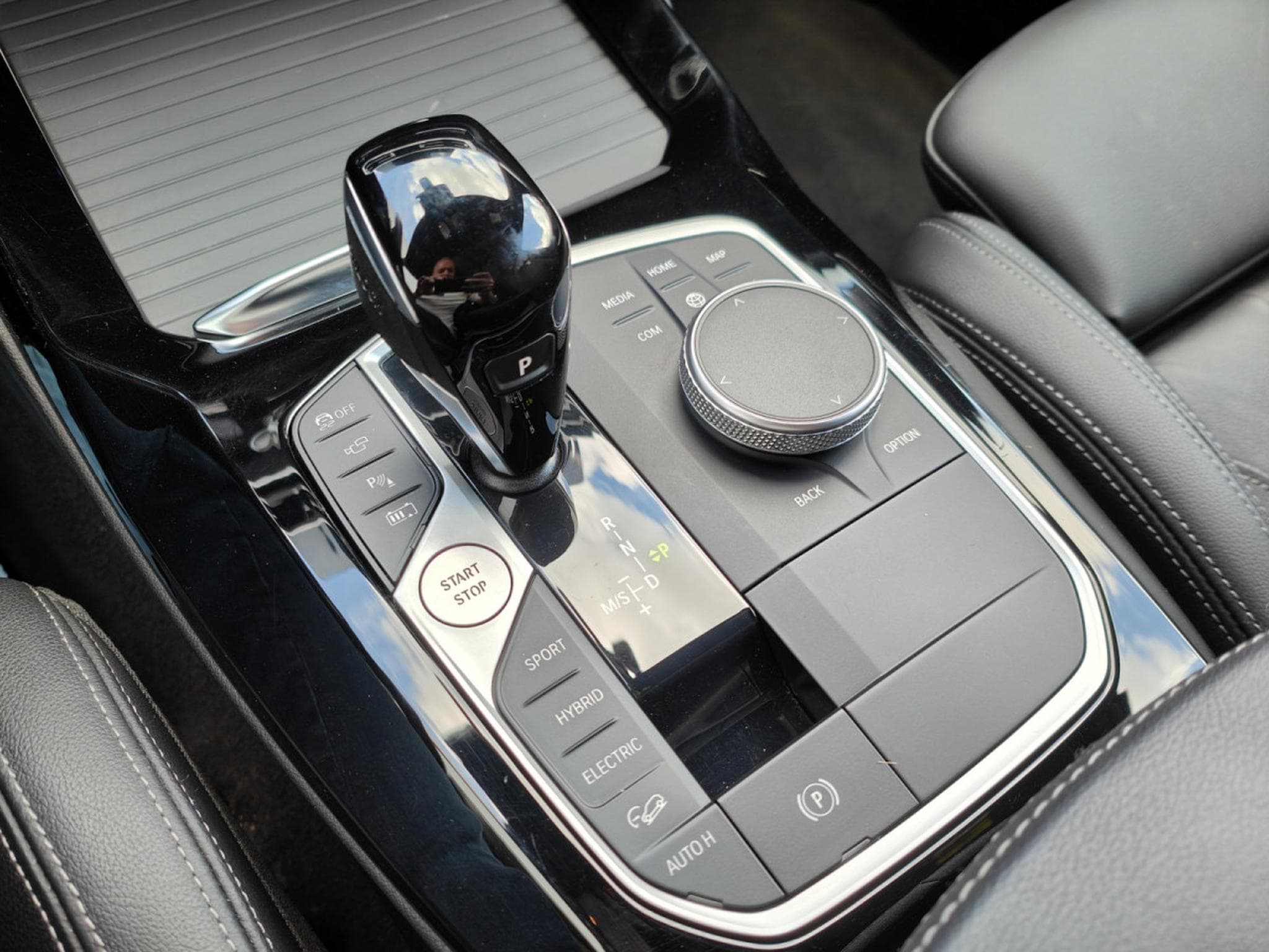 BMW X3 XDRIVE30e PACK M CARPLAY CAMERA 360 GPS LED (2023) - Photo 16