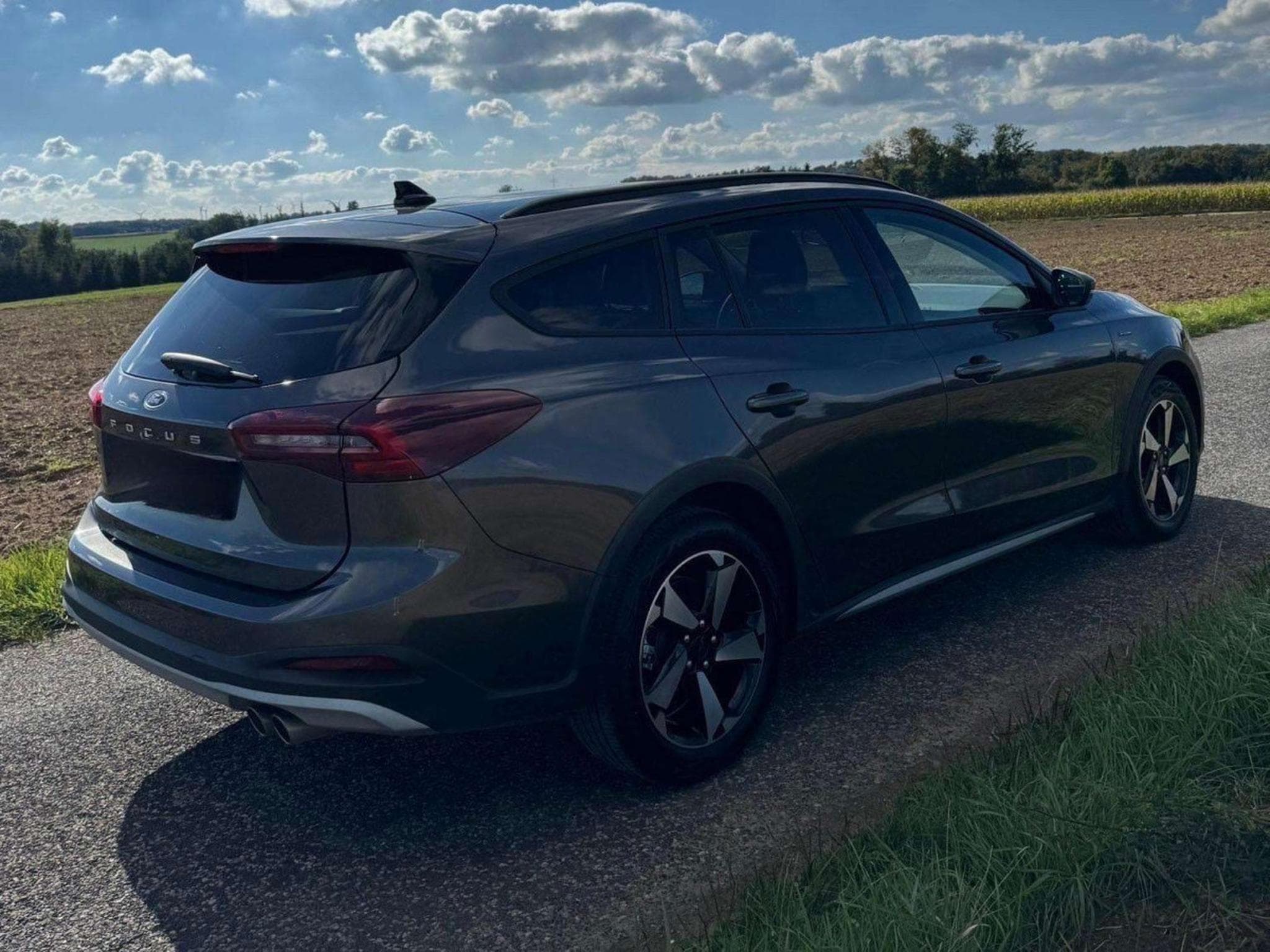 Ford Focus Turnier 1.0  Hybrid Aut. ACTIVE DESIGN (2024) - Photo 3