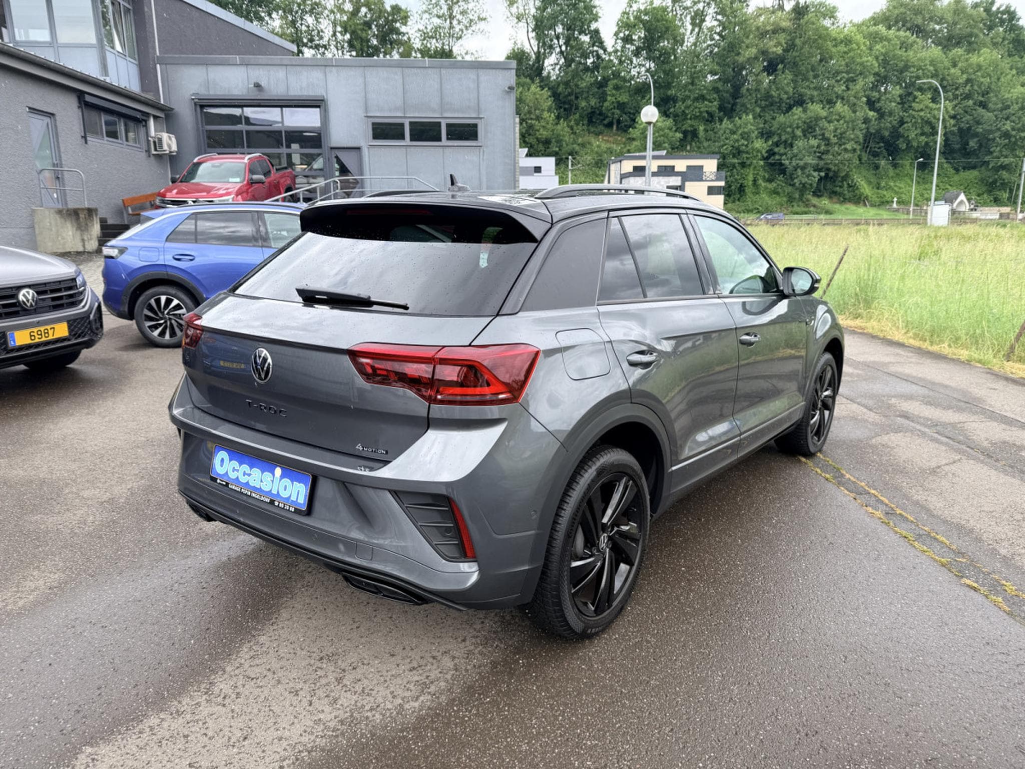 VW T-Roc R-line 2.0 TSI 190cv DSG 7 vitesses 4MOTION (2024) - Foto 2