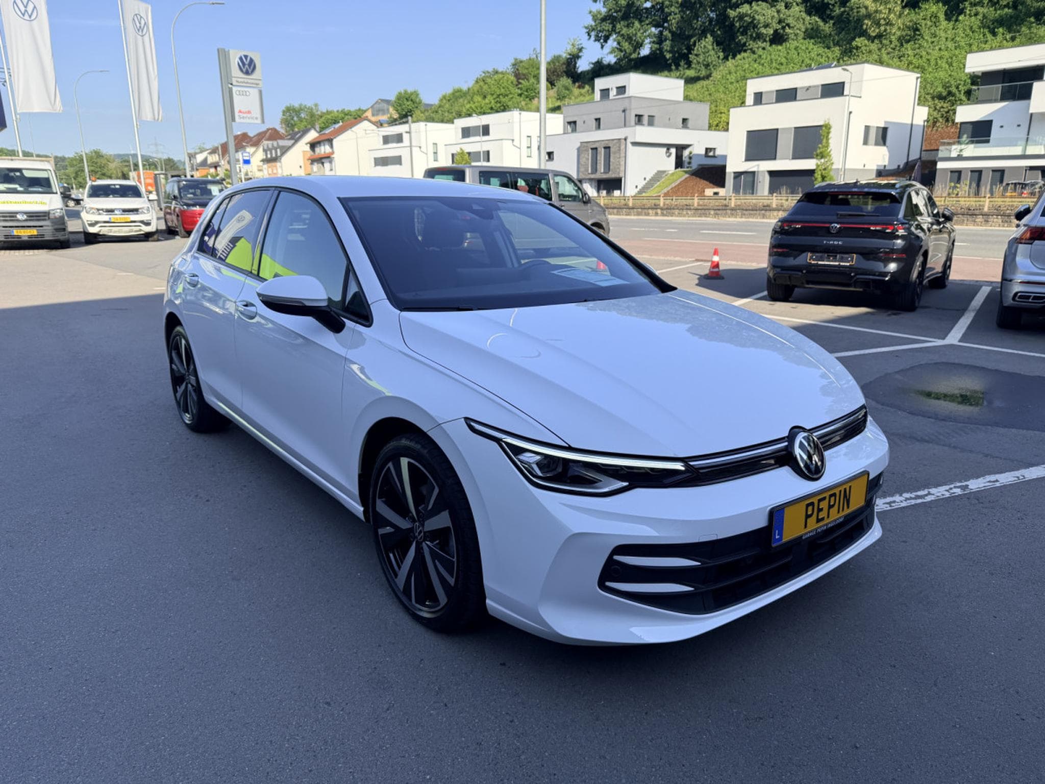VW Golf Life 1.5 eTSI 150cv Boîte à double embrayage 7 vitesses (2024) - Foto 2