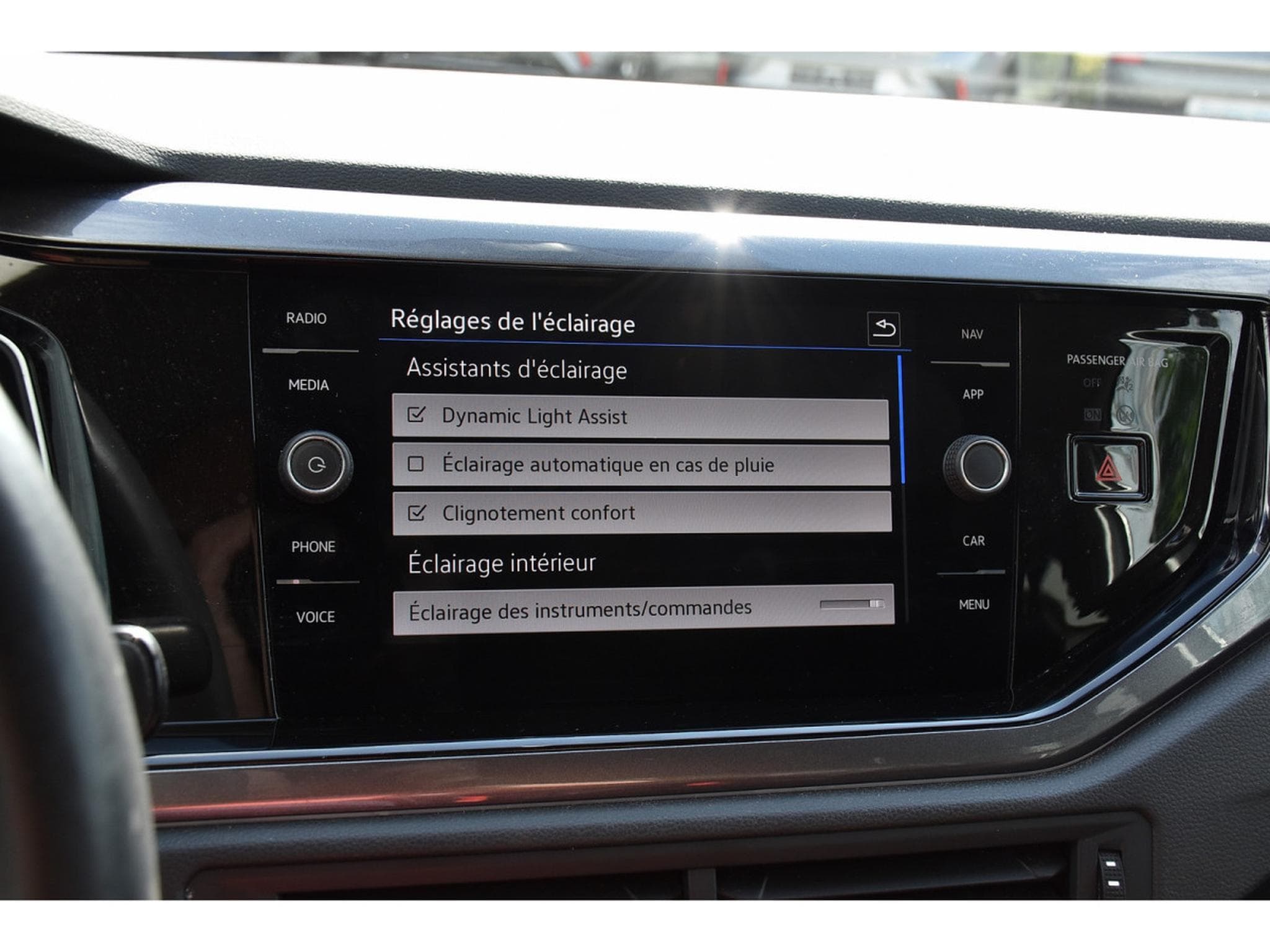 VW Taigo 1.5 TSI Style DSG ACC TRAVEL GPS LANE SIDE PARK ATT RMQ 1°M. (2022) - Foto 16
