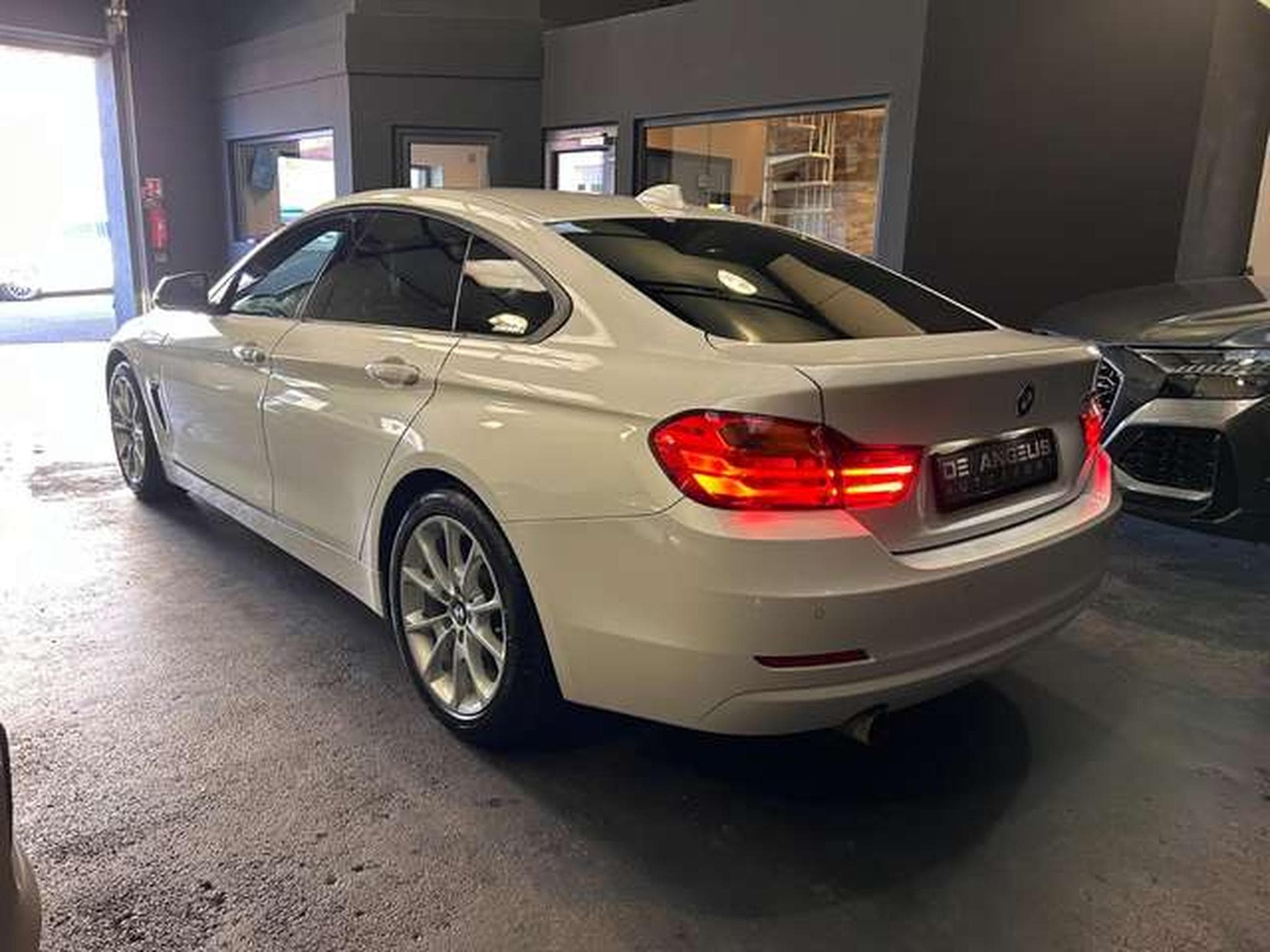 BMW 420 SERIE 4 GRAN COUPE 420i LUXURY (2016) - Foto 6