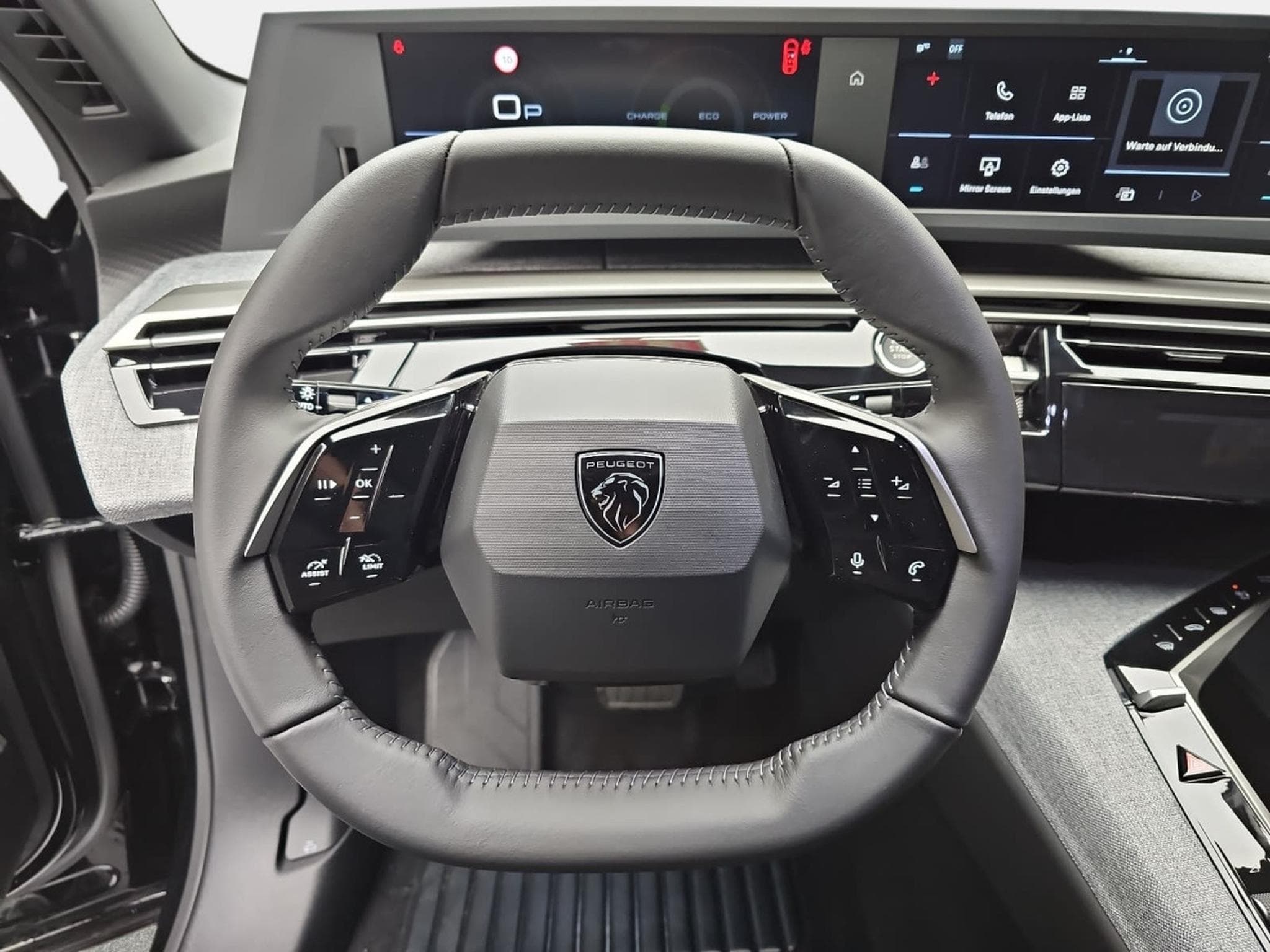 Peugeot 3008 1.2 Hybrid 145 E-DSC6 Allure (2025) - Photo 14