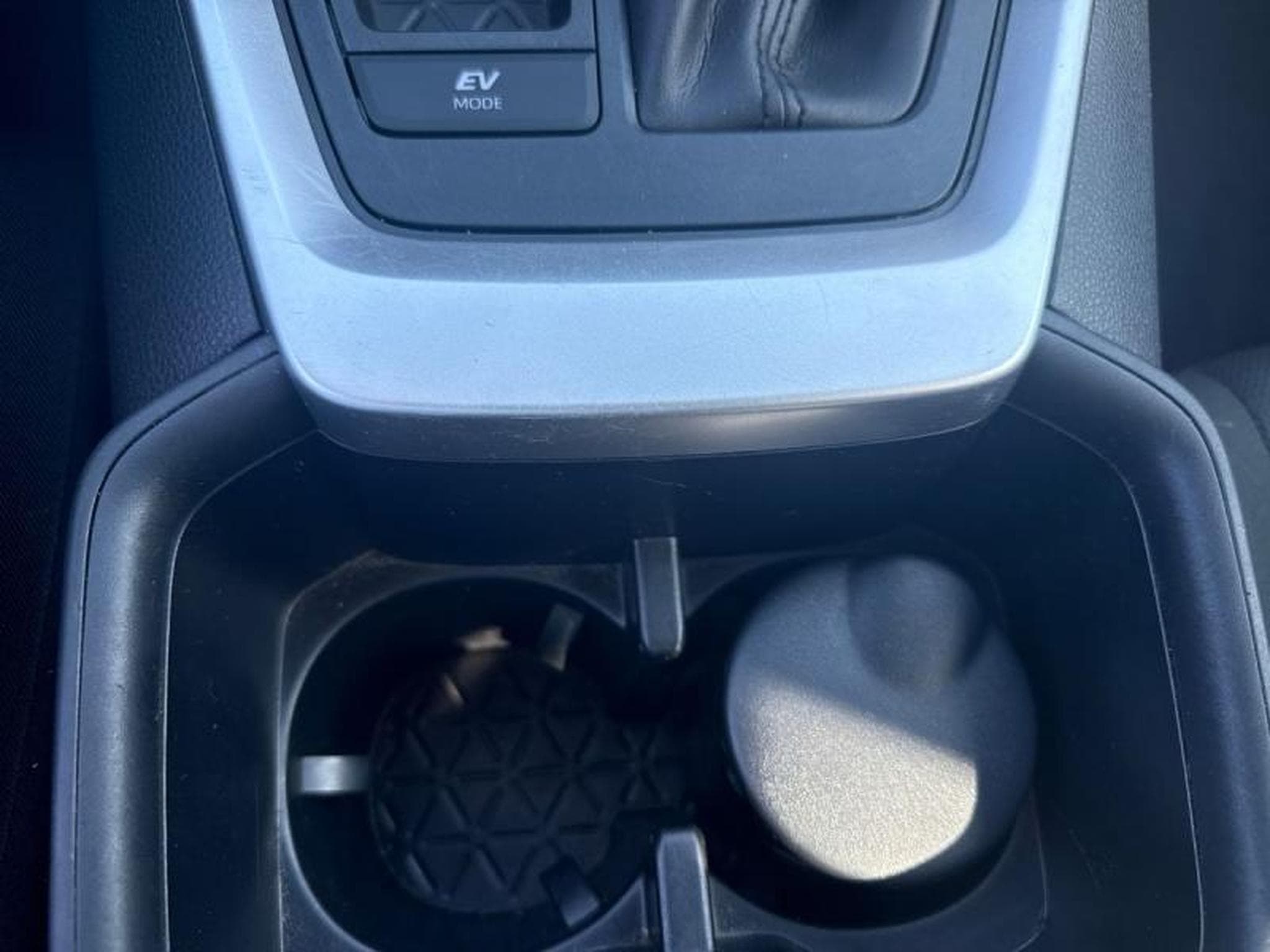 Toyota RAV 4 Dynamic plus (2022) - Foto 18
