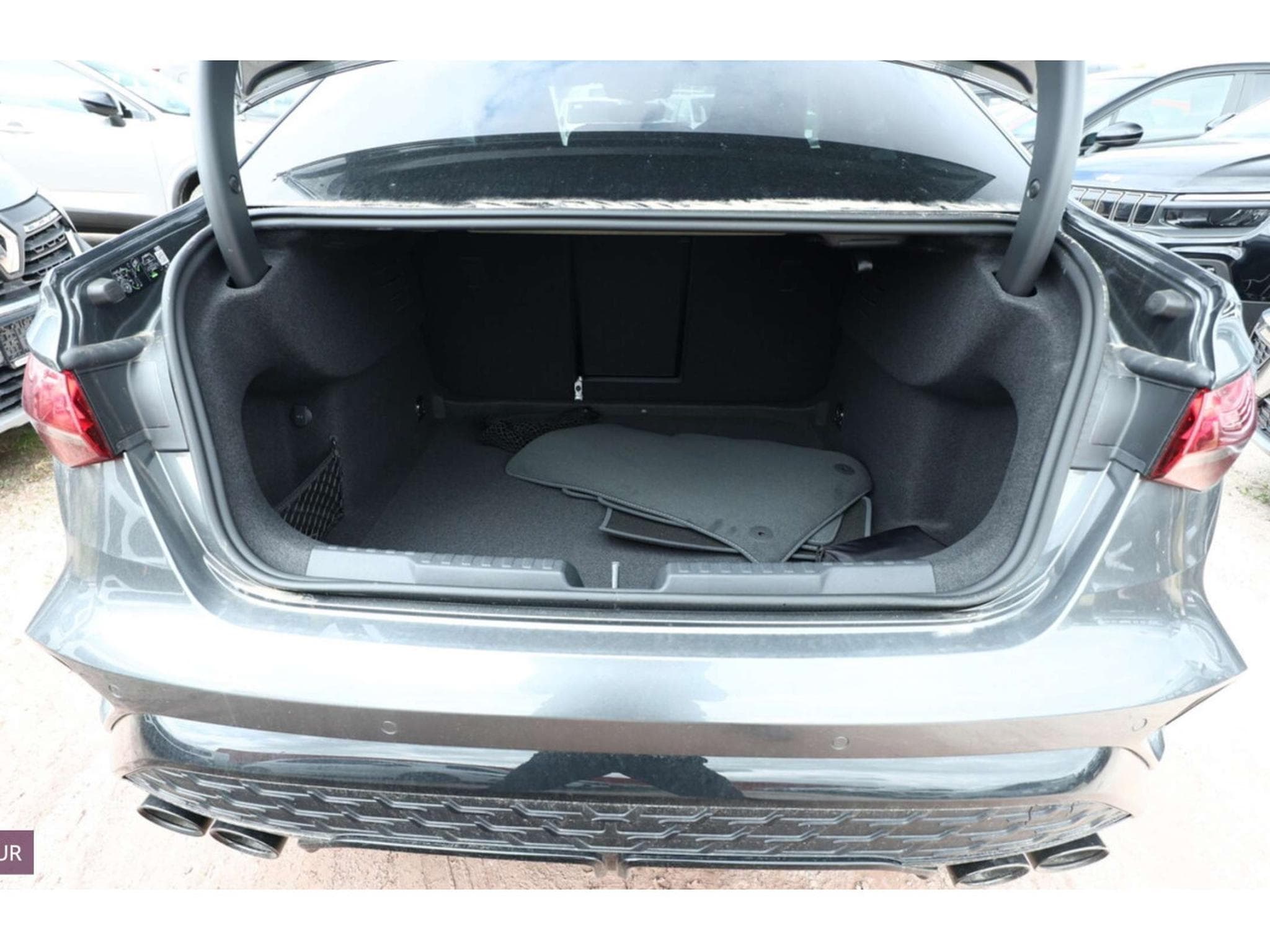 Audi S3 TFSI Limousine quattro S tronic (2026) - Foto 10