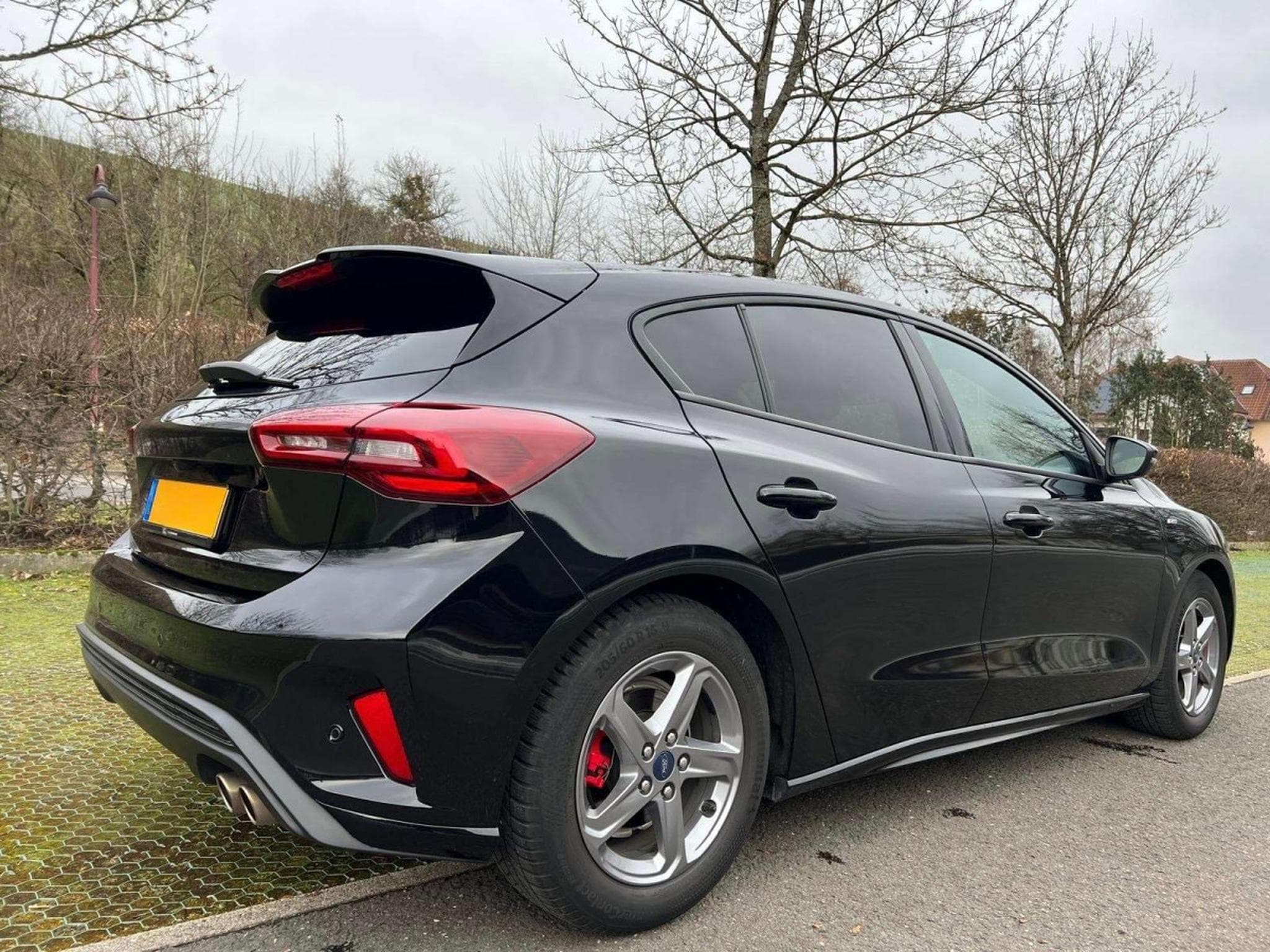 Ford Focus 1.0 EcoBoost Hybrid Aut. ST-LINE X (2025) - Foto 2