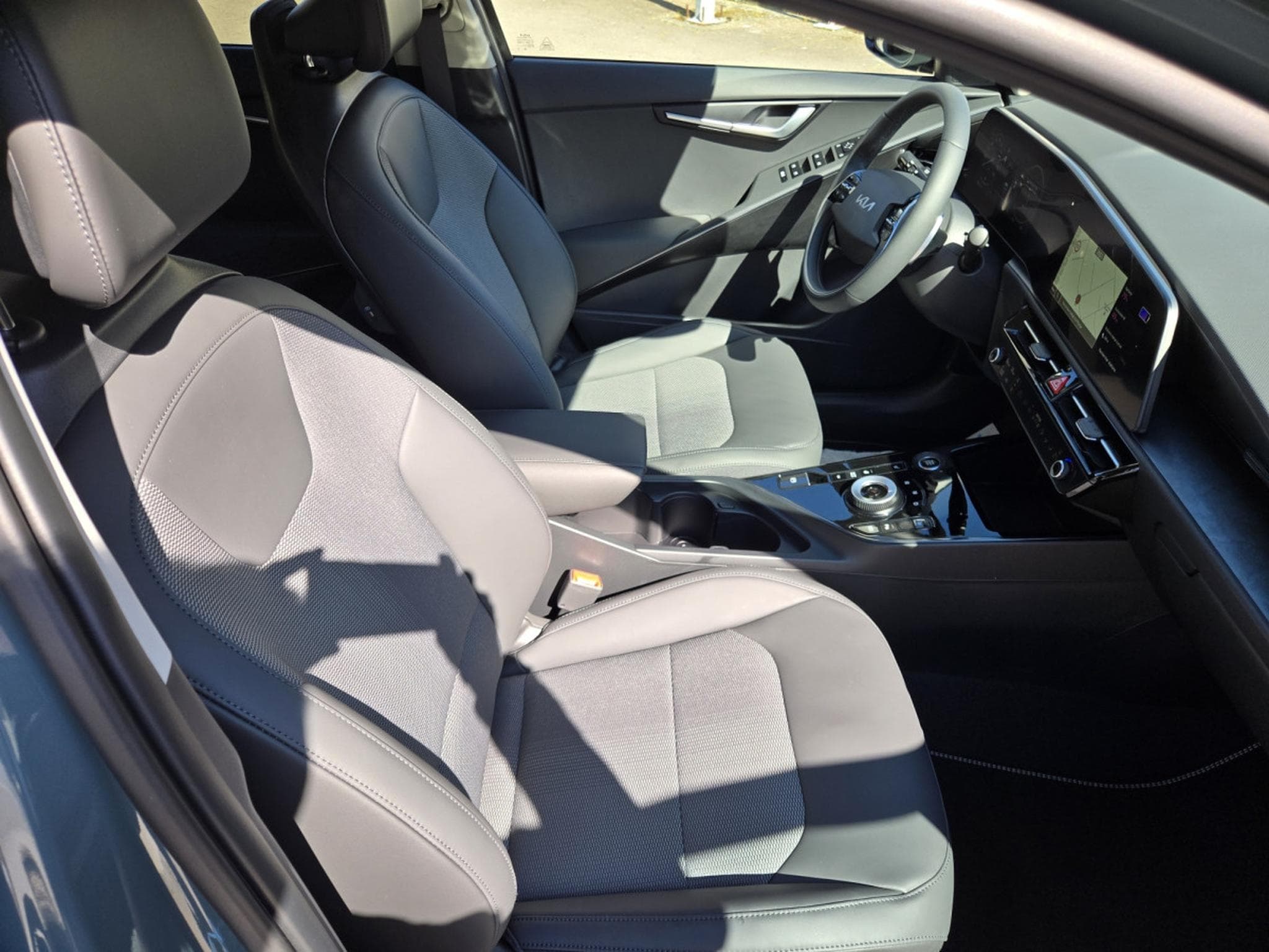 Kia Niro Pulse PHEV 1.6 GDI 183 6DCT (2025) - Photo 8