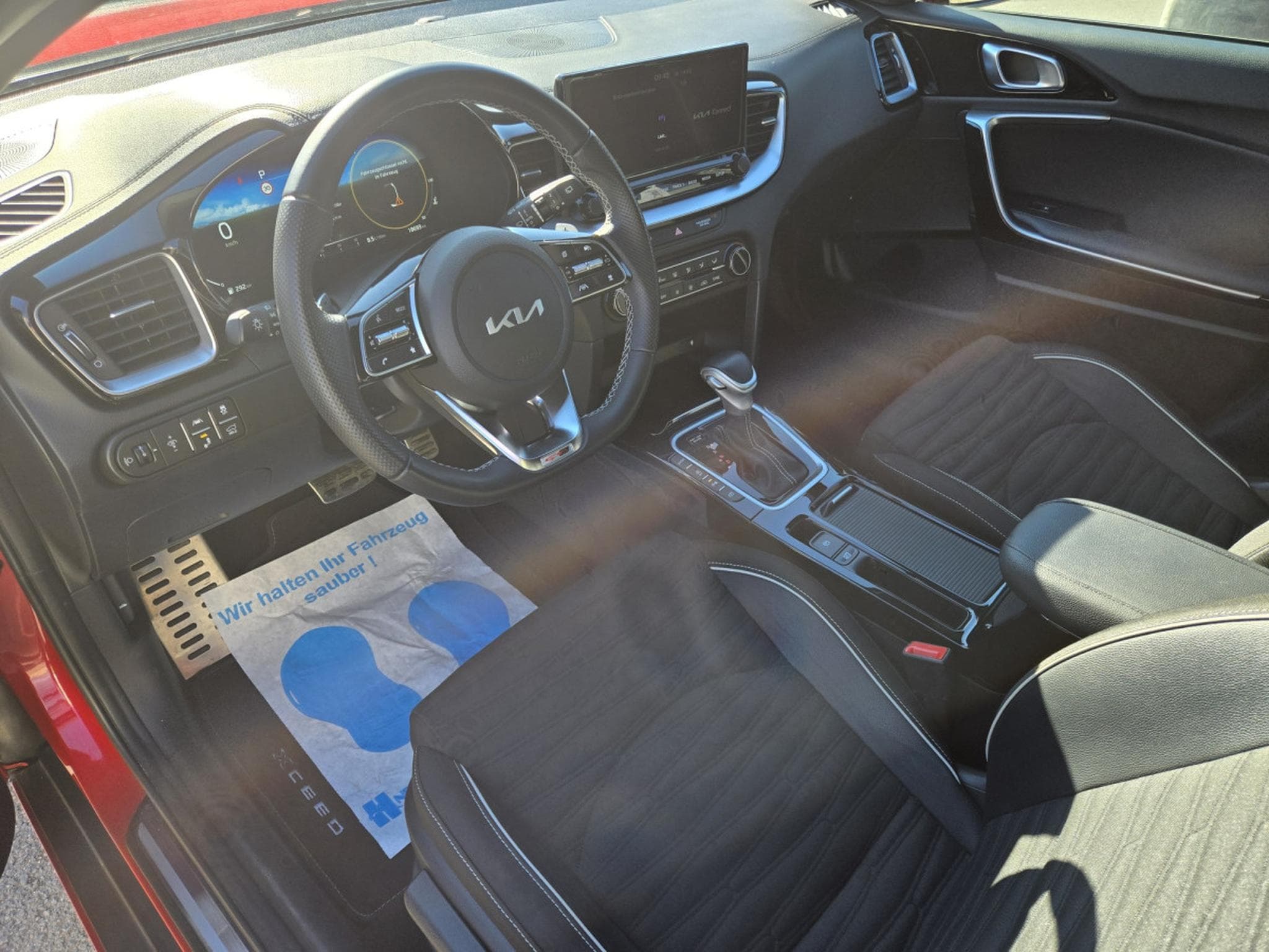 Kia XCeed GT Line 1.6T 204 DCT (2023) - Photo 6