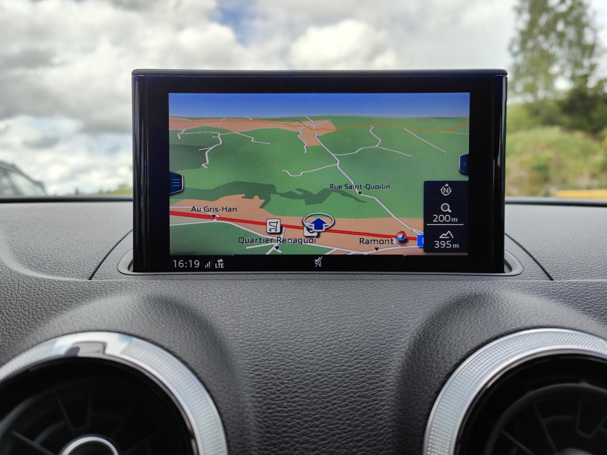 Audi A3 30 TFSI GPS BLUETOOTH RADAR ARR CLIM AUTO XENON (2020) - Photo 16