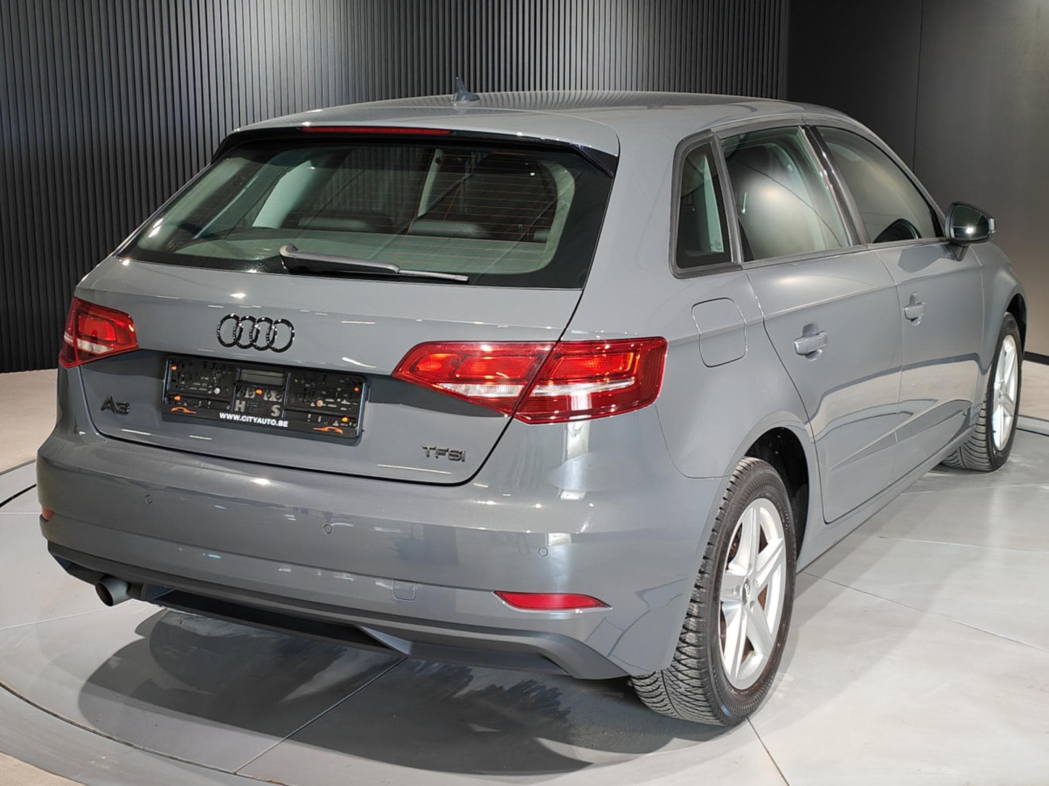 Audi A3 30 TFSI GPS BLUETOOTH RADAR ARR CLIM AUTO XENON (2020) - Photo 3