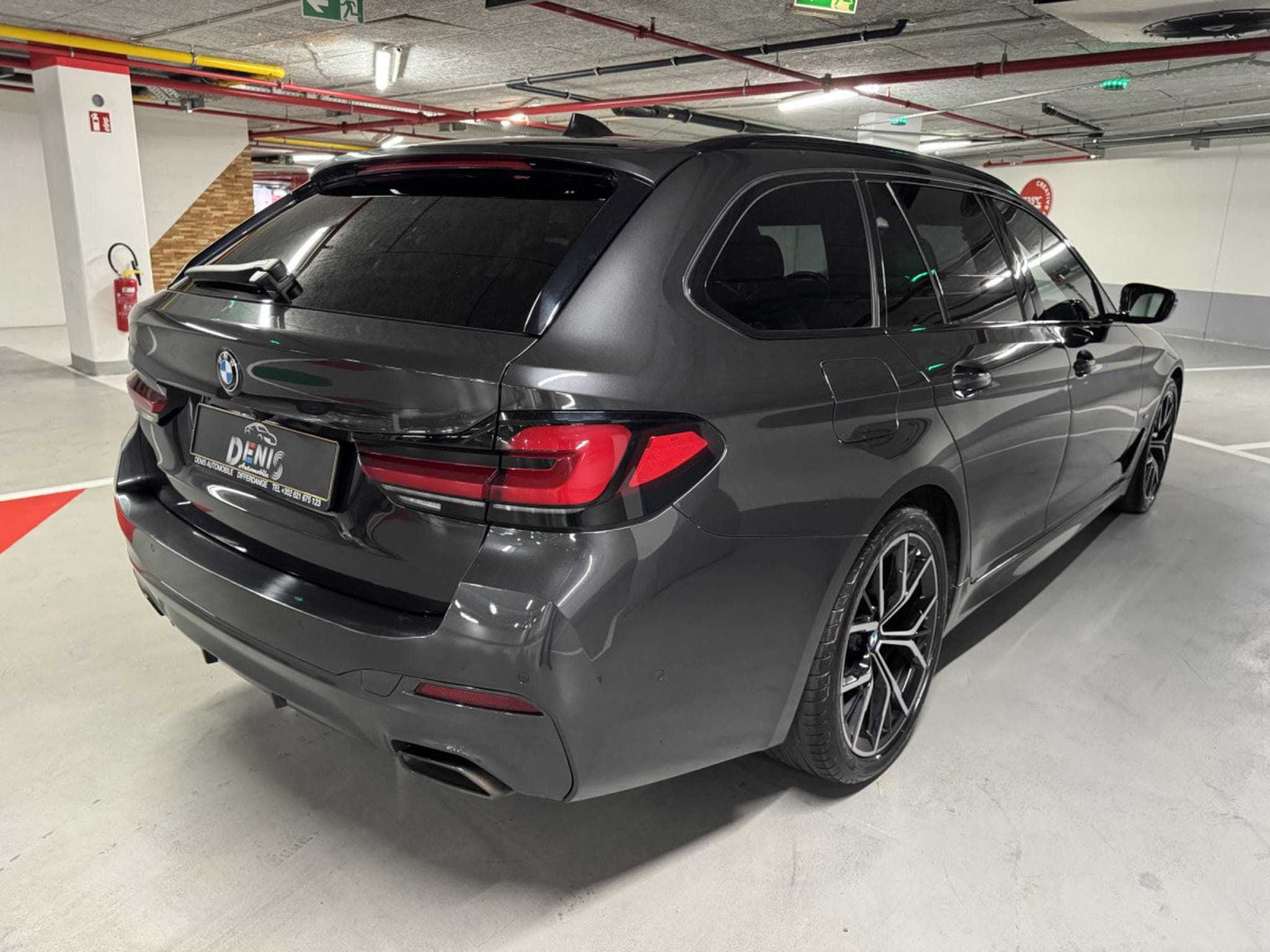 BMW 530 D X-Drive Touring M Pack 286Ps 1HAND VOLL (2022) - Photo 6