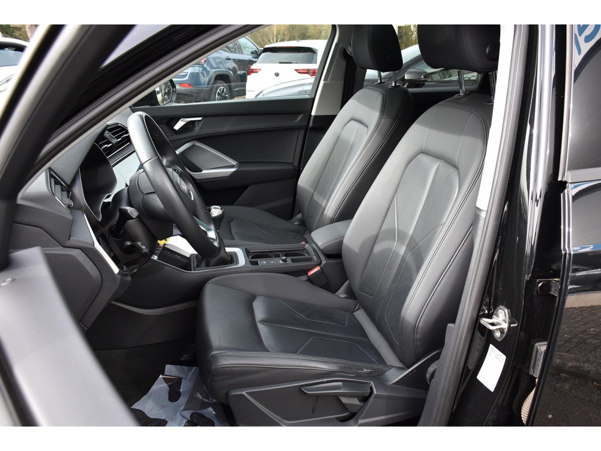 Audi Q3 35 TFSI CUIR TO PANO SMARTPHONE GPS LANE SIDE 1° MAIN (2021) - Foto 6