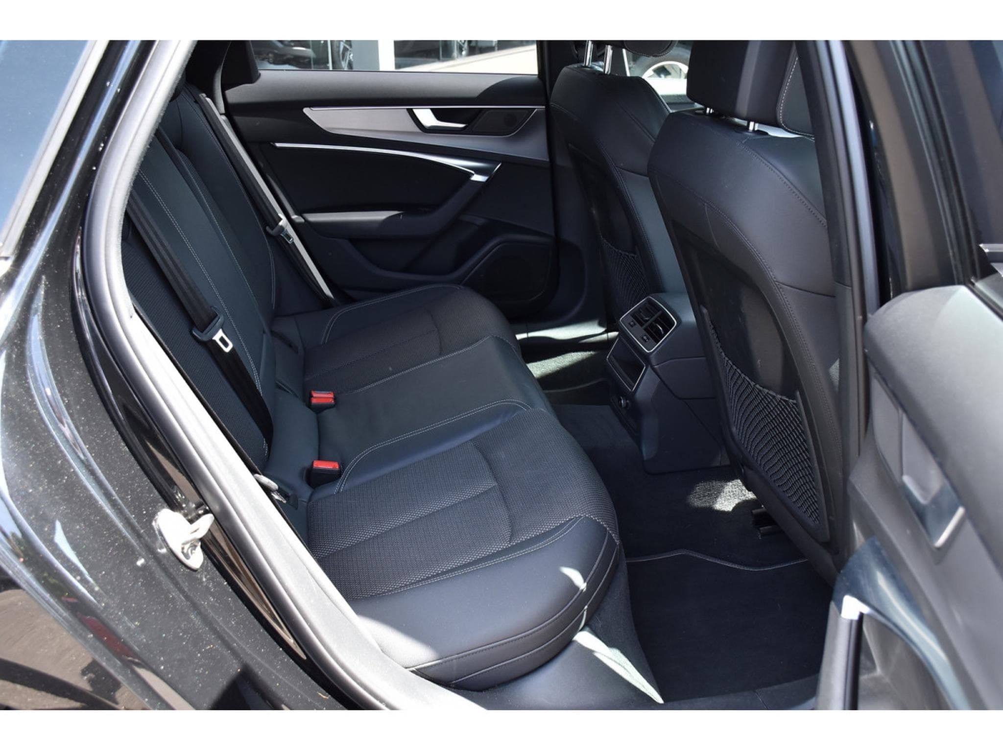 Audi A6 Avant 40 TDI S-Line S-Tronic ACC CAM360 MATRIX (2022) - Photo 9