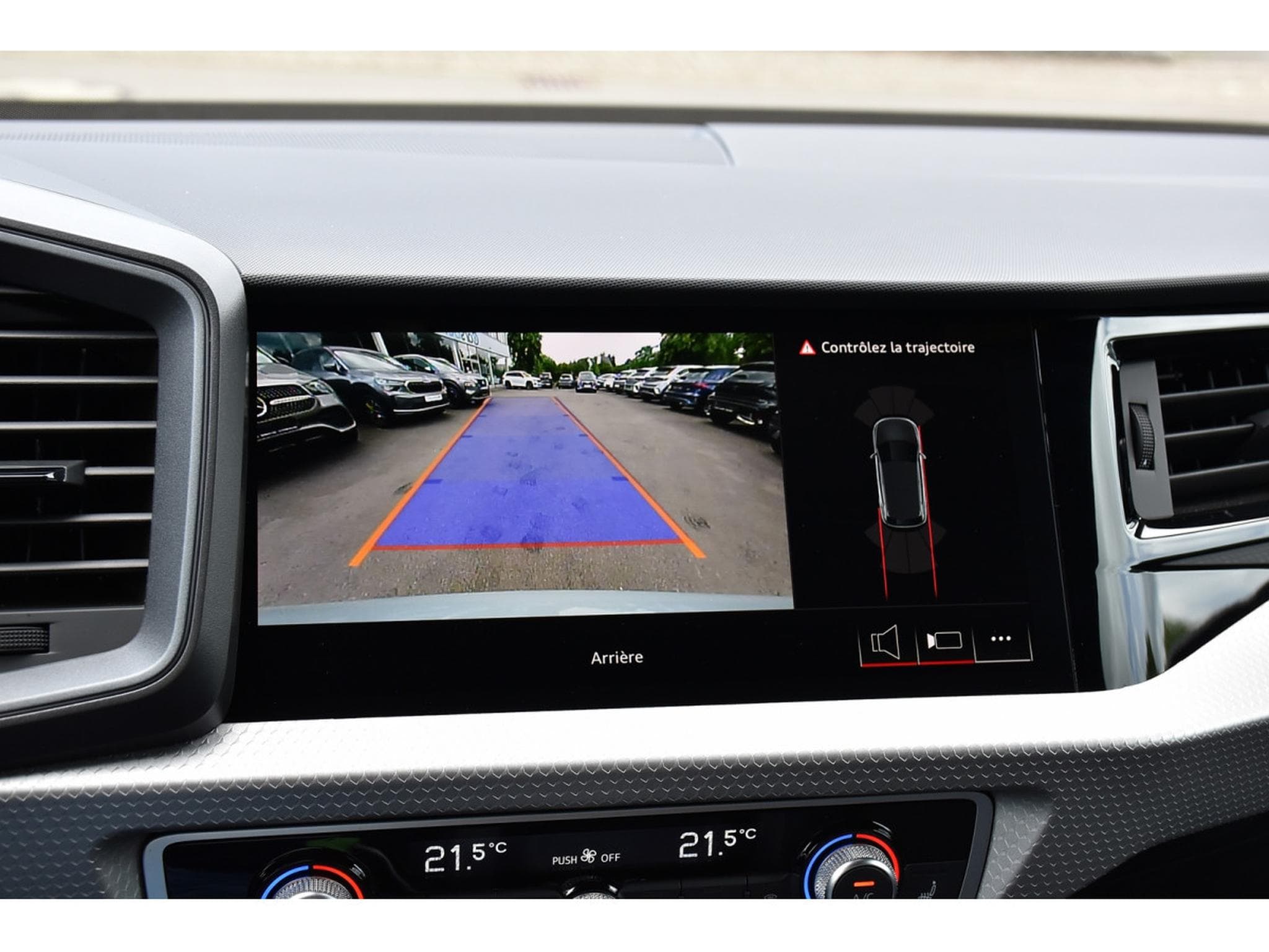 Audi A1 Allstreet 35 TFSI S-Line S-Tronic REGUL LANE GPS KEYLESS CAM (2025) - Photo 17