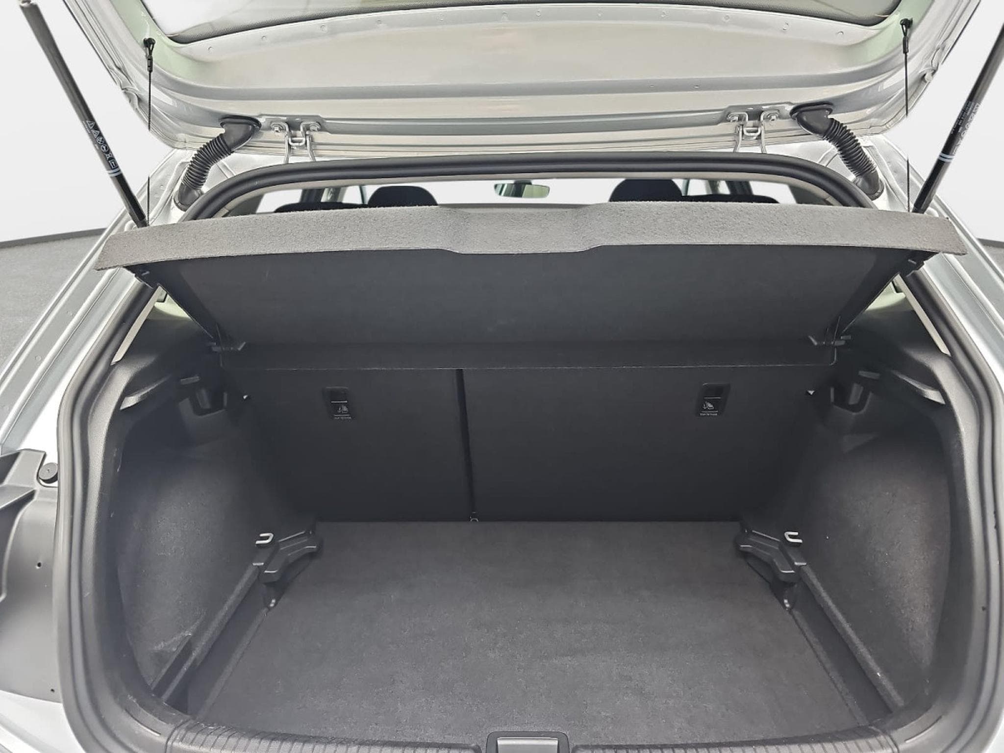 VW Polo 1.5 TSi 95 Life (2025) - Photo 14
