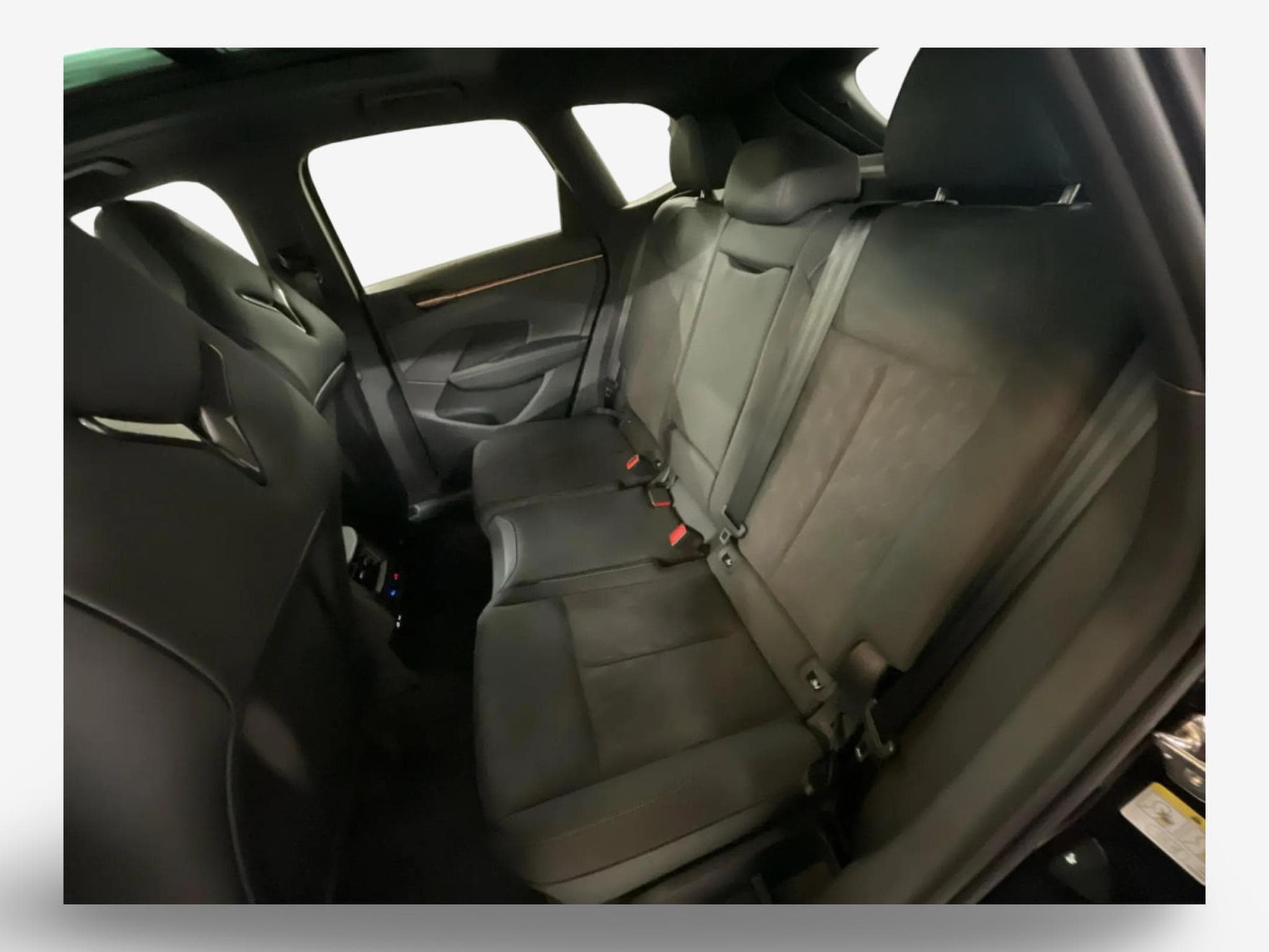 Cupra Terramar 2.0 TSI DSG 265 VZ 4Drive (2026) - Photo 10