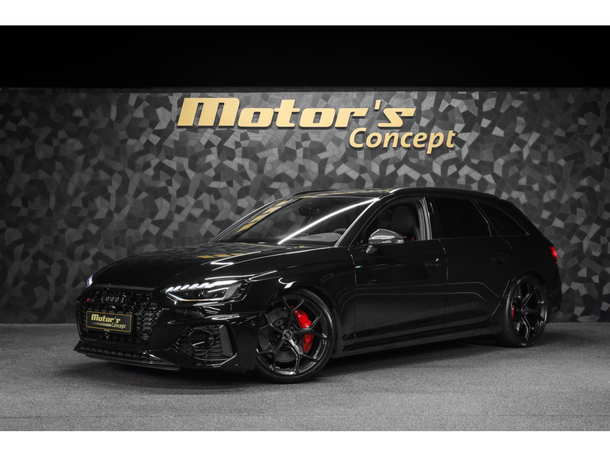 Audi RS4 AVANT Compétition Plus 2.9 V6 QUATTRO - BAQUETS RS (2025) - Photo 1