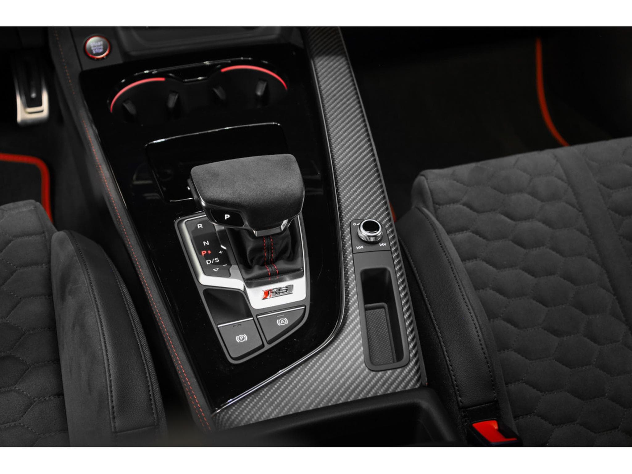 Audi RS4 AVANT Compétition Plus 2.9 V6 QUATTRO - BAQUETS RS (2025) - Photo 11
